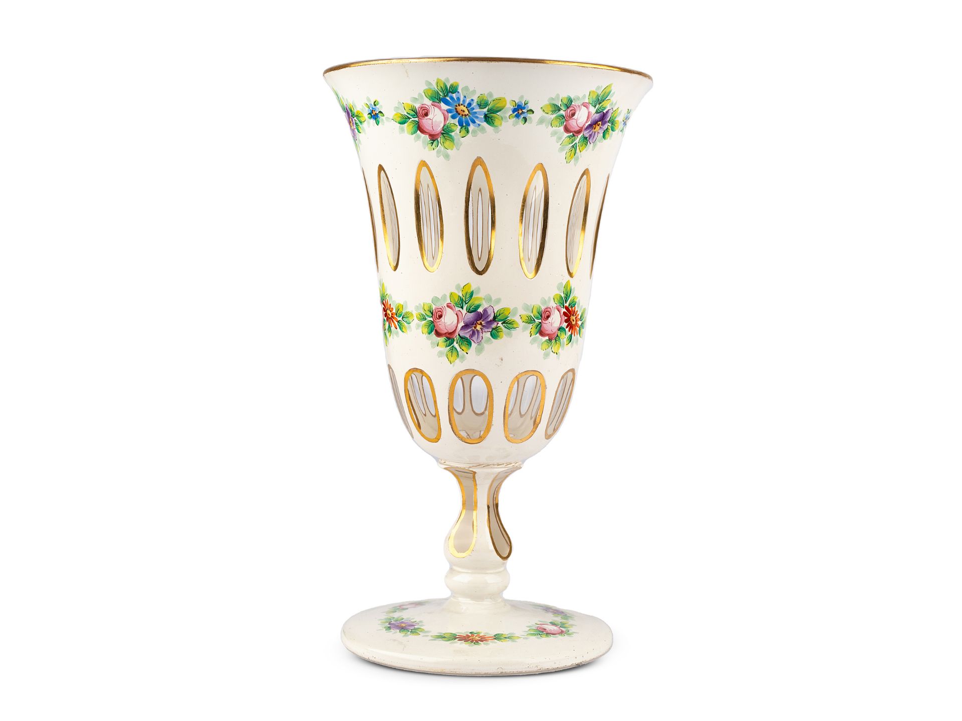 Biedermeier cup with floral motifs, Around 1840, Colourless glass, white overlay, gold-painted - Image 2 of 3