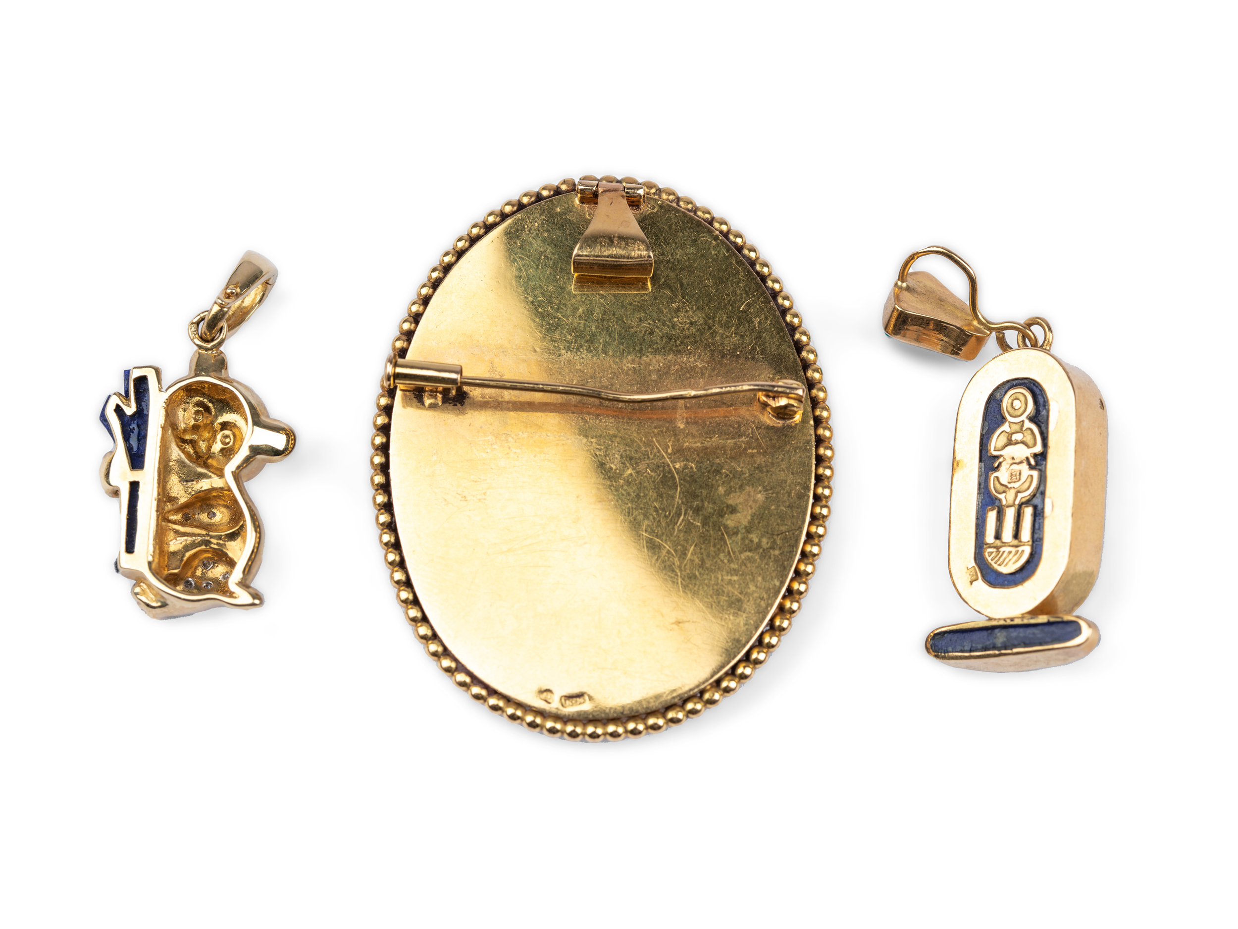 Mixed lot: 3 pendants, 1 pendant with Egyptian motif (scarab) - Image 2 of 2