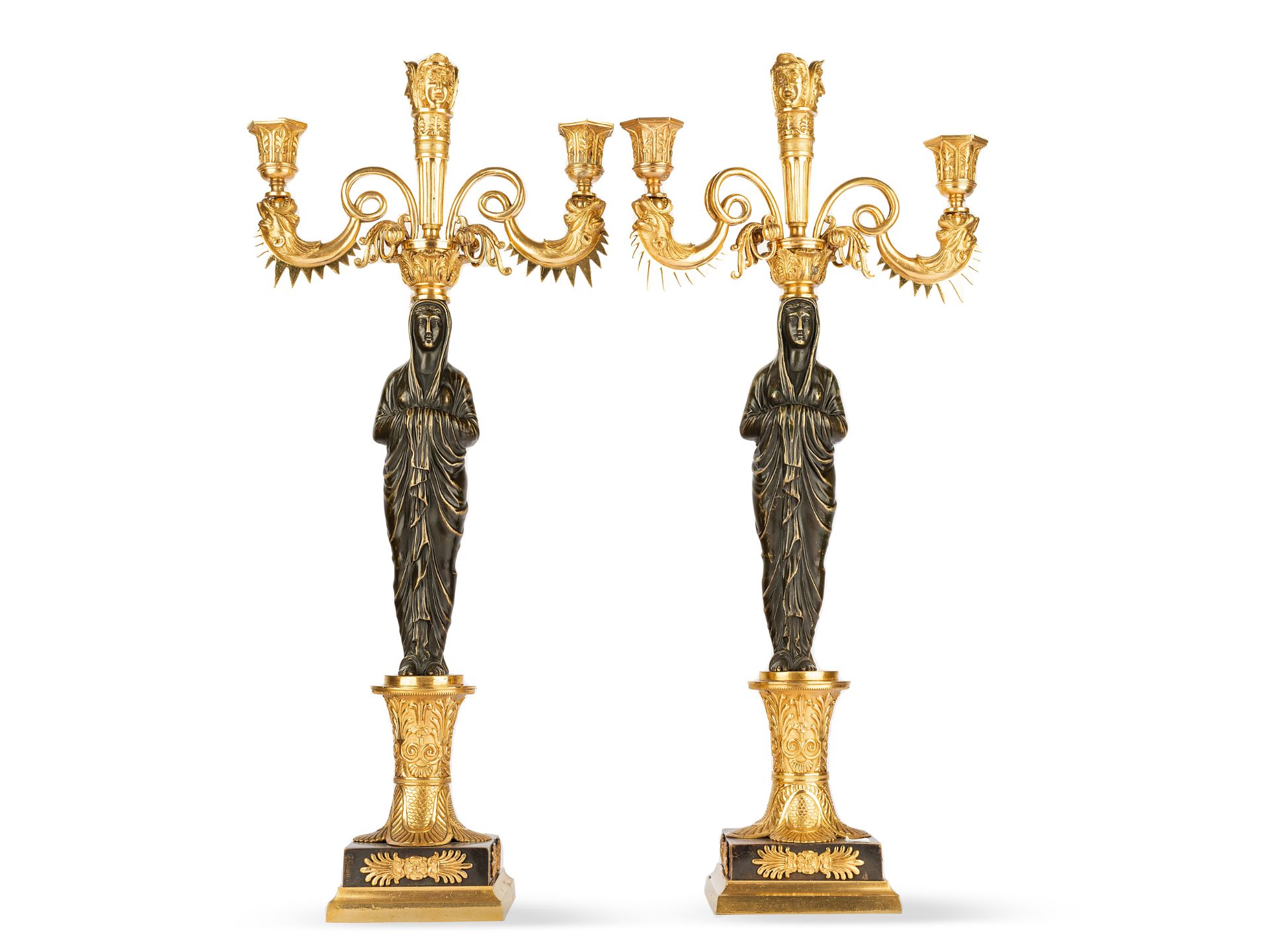 Paar Kerzenleuchter mit Karyatiden, Dreiarmig, Um 1800/20