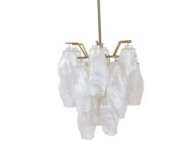 Designerluster, 1960er/70er, Messing mit Glasbehang