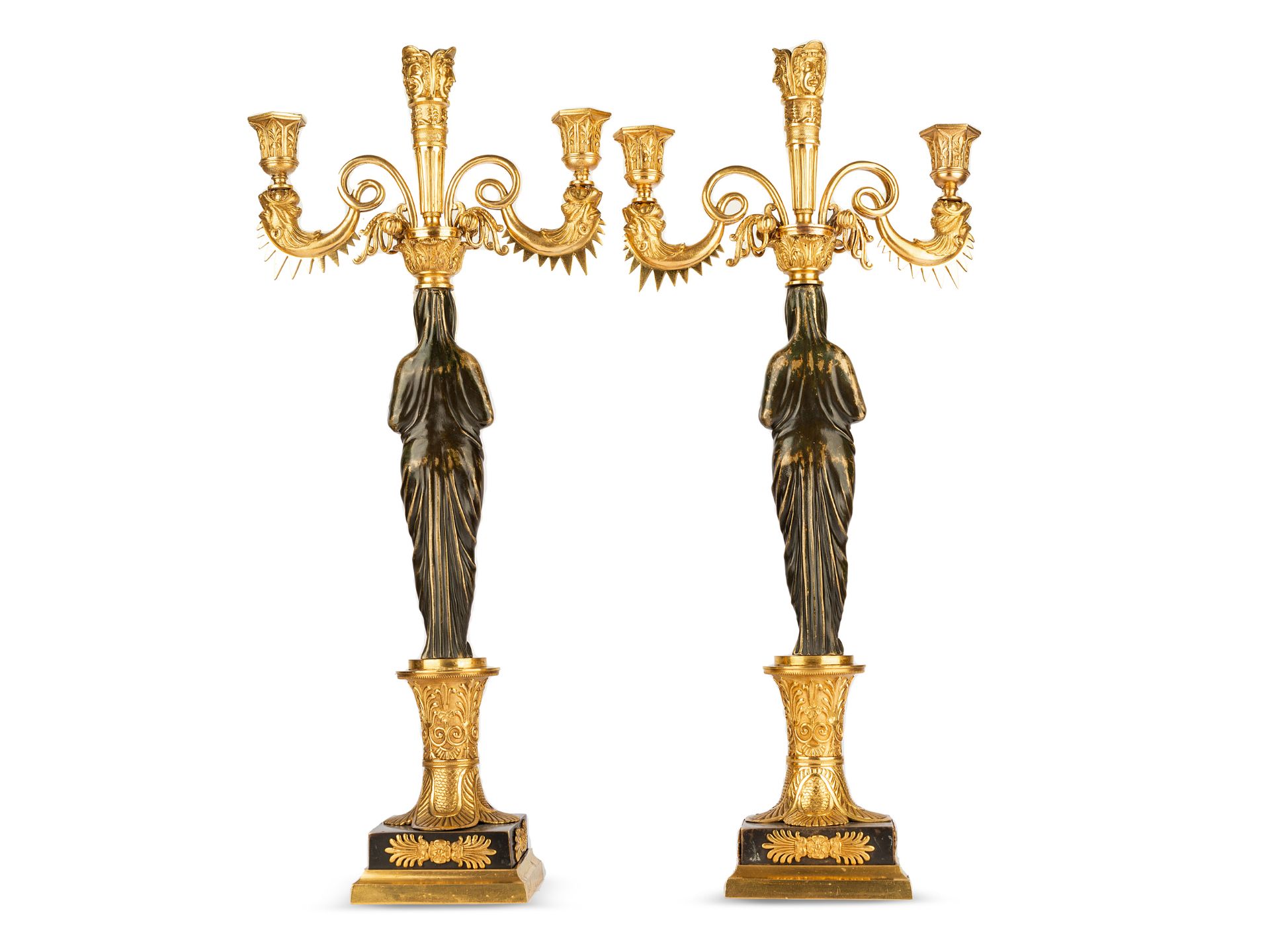 Paar Kerzenleuchter mit Karyatiden, Dreiarmig, Um 1800/20 - Bild 3 aus 3