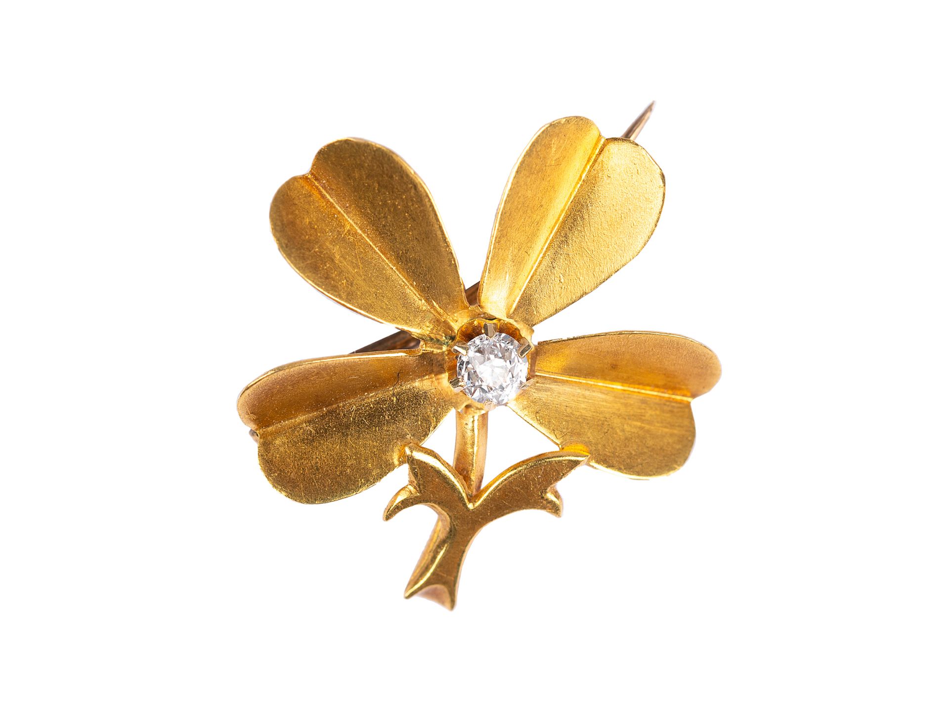 Brooch in the shape of a four-leaf clover, Around 1900, 15kt yellow gold
