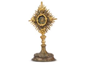 Reliquienmonstranz, S. Crucis mit Kreuz und Marterwerkzeugen, Messing vergoldet