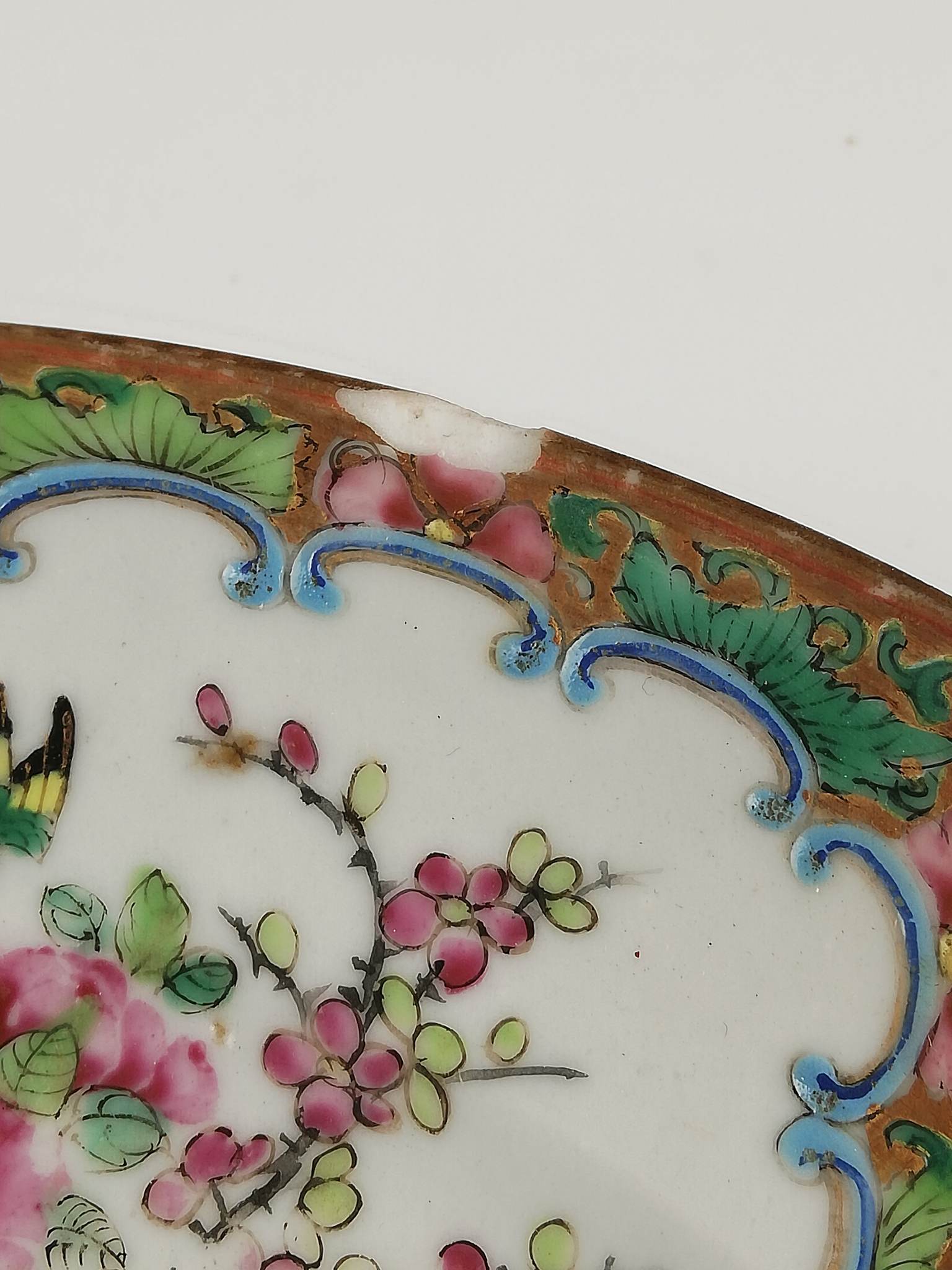 A selection of Chinese porcelain, 19th century and later, to include three famille rose decorated - Image 5 of 13