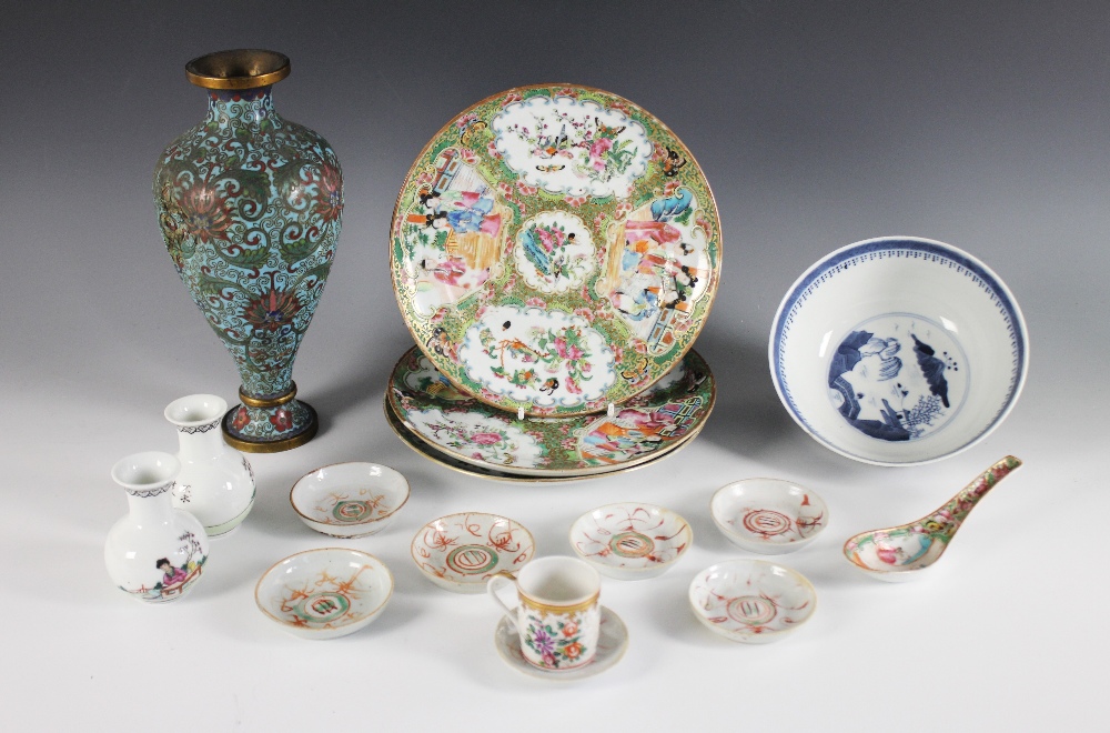 A selection of Chinese porcelain, 19th century and later, to include three famille rose decorated