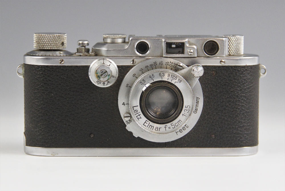 An early Ernst Leitz Wetzlar Leica III Rangefinder camera in chrome finish, serial number 116886,