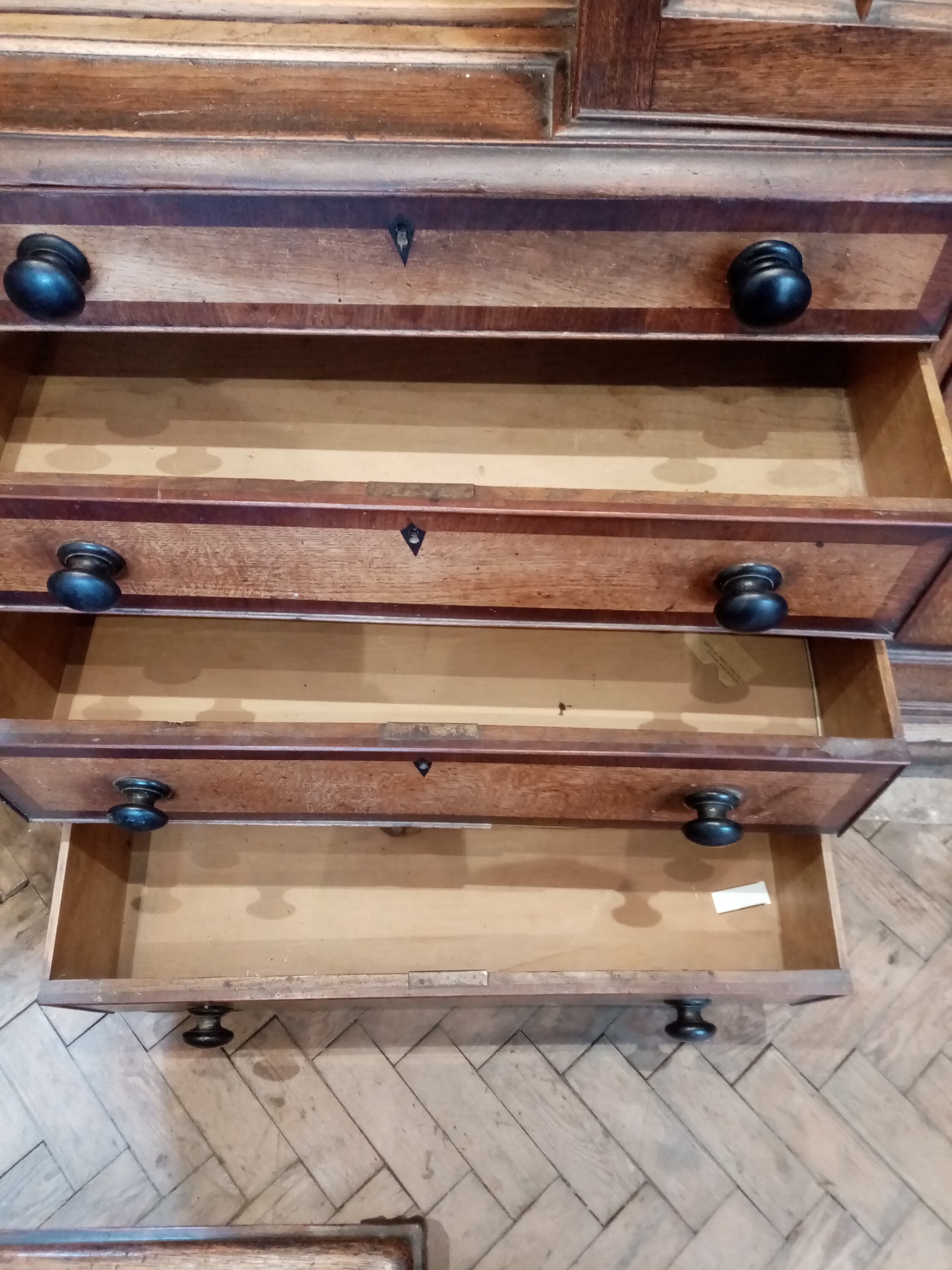 A George III oak and mahogany crossbanded breakfront housekeepers cupboard, the moulded cornice - Image 6 of 8