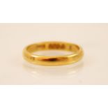 A 22ct yellow gold wedding band, marks for ‘WC and S’, Chester 1939, ring size K, 3.1gms