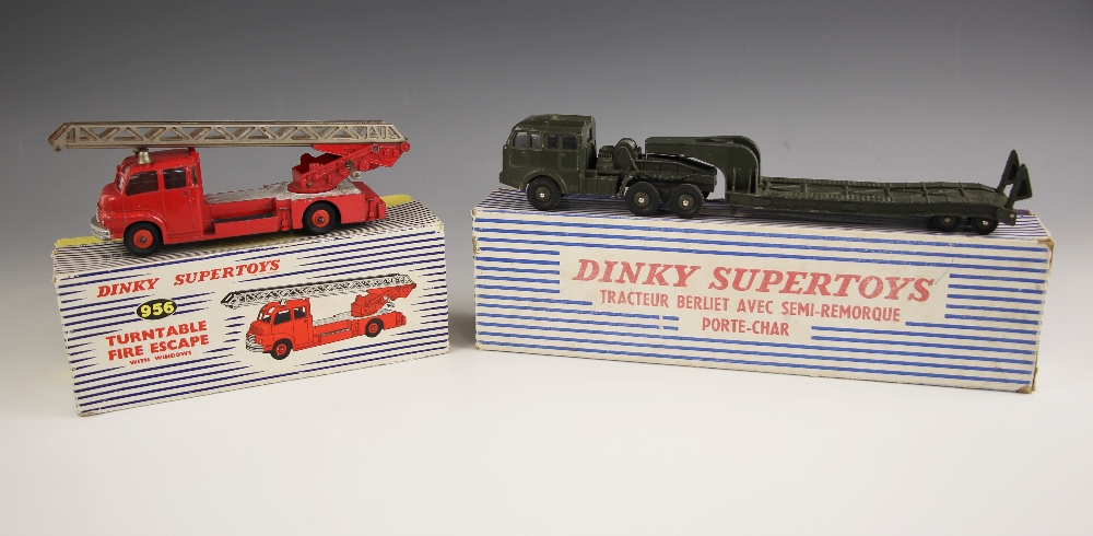 A boxed French Dinky Supertoys, 'Tracteur berliet avec semi-remorque porte-char', model 890, with