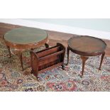 * A circular mahogany occasional table, mid 20th century, upon leaf carved cabriole legs, 45cm H x