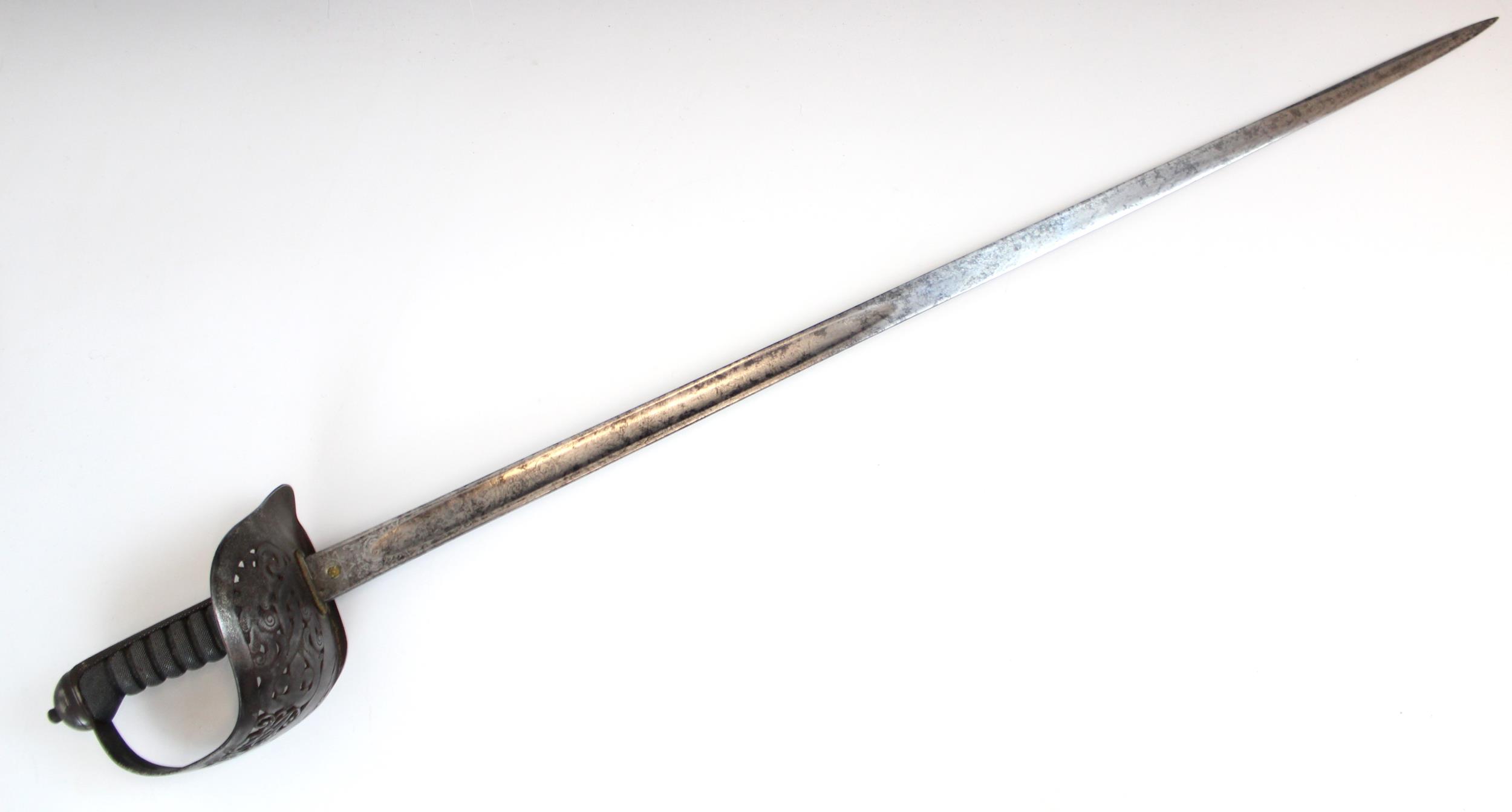 A Victorian 1897 pattern infantry officer's sword by Hobson & Sons, the 82cm single edged half - Image 4 of 4