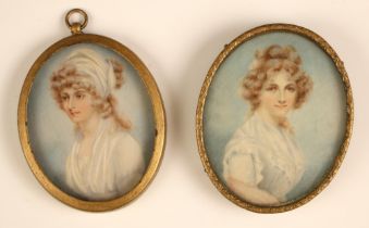 English school (late 18th or early 19th century), A bust length portrait miniature depicting a young