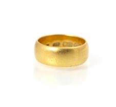 A 22ct yellow gold wedding band, stamped A&W Birmingham 1897, ring size N, 9gms