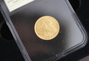 A Victorian full sovereign, dated 1895, within fitted presentation case