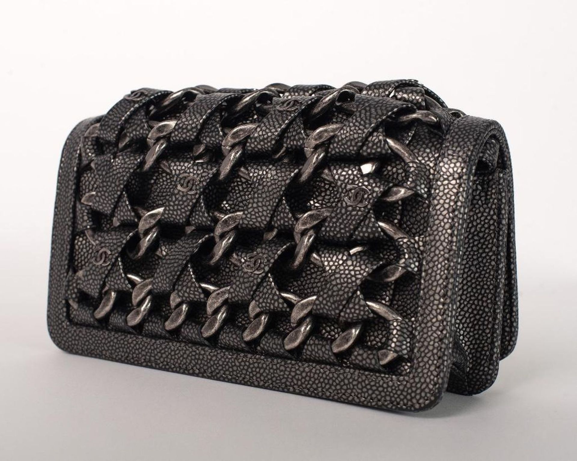 Rare Chanel Gunmetal Caviar Leather Crossbody Bag - Image 3 of 25