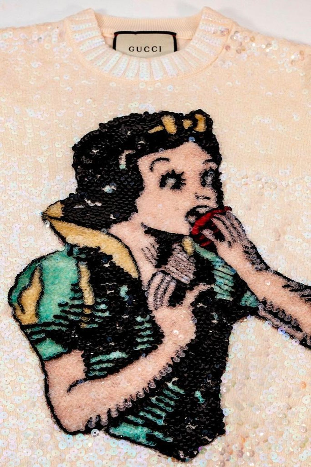 Gucci X Disney Sequin Embellished Snow White Sweater - Image 2 of 9