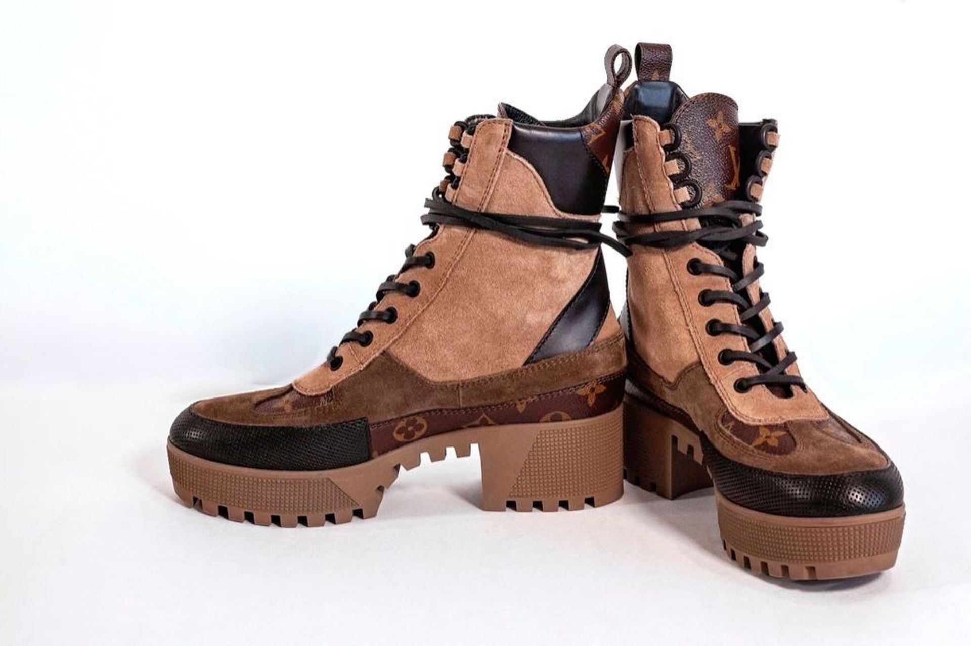 Brown Louis Vuitton Laureate Angle Boots - Image 3 of 9