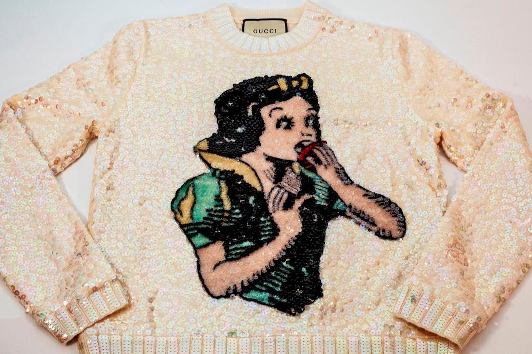 Gucci X Disney Sequin Embellished Snow White Sweater - Image 3 of 9