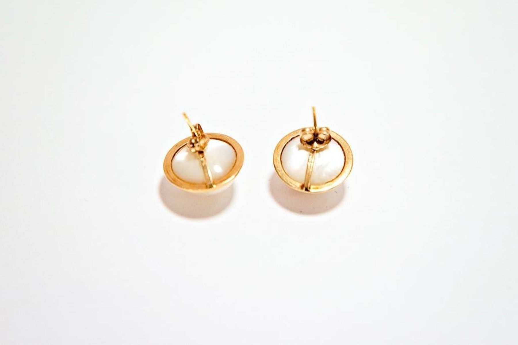 Gold & Pearl Cabochon Earring Studs - Image 4 of 4