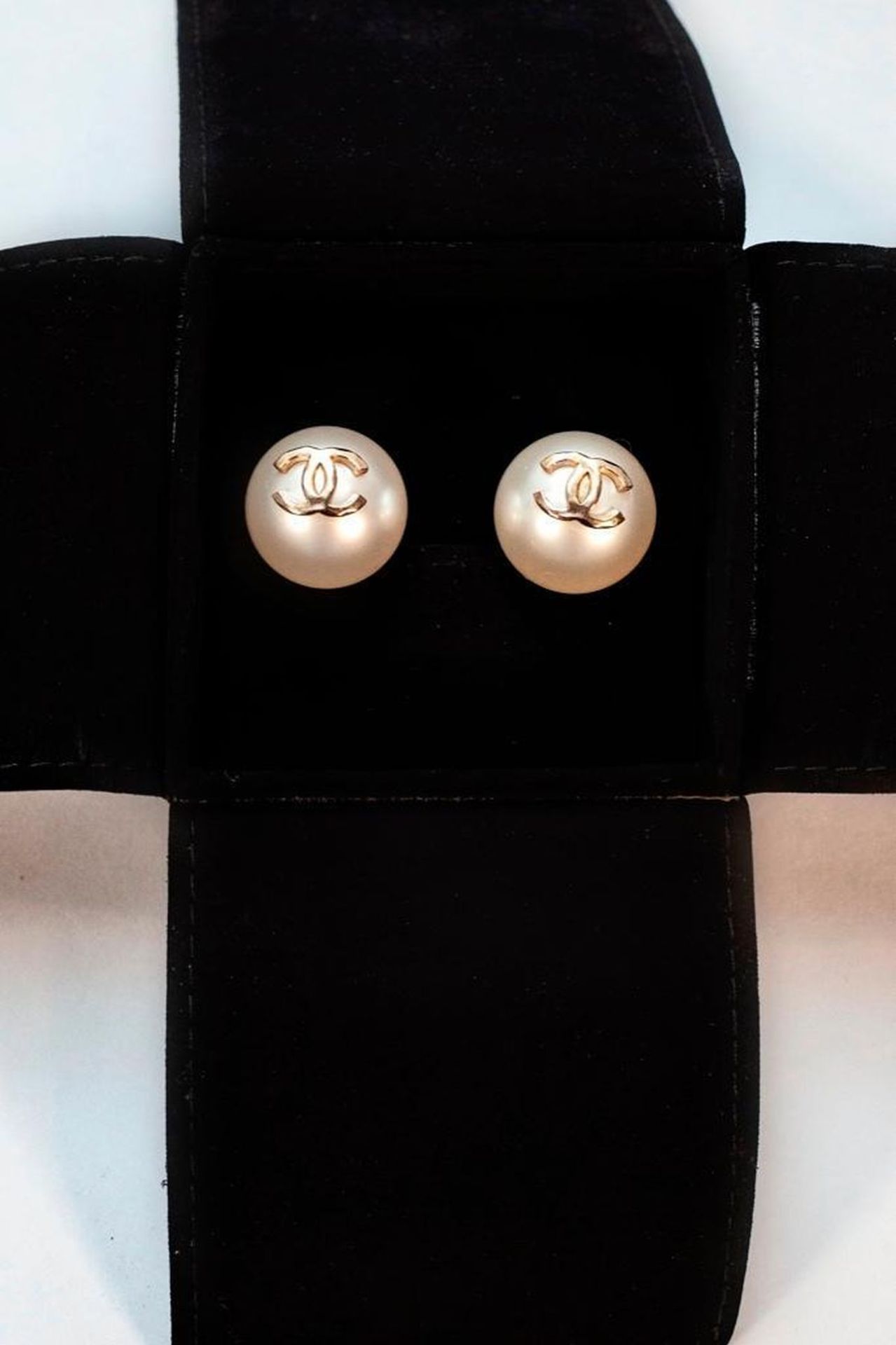 Chanel CC Faux Pearl Gold Tone Earrings - Image 3 of 6