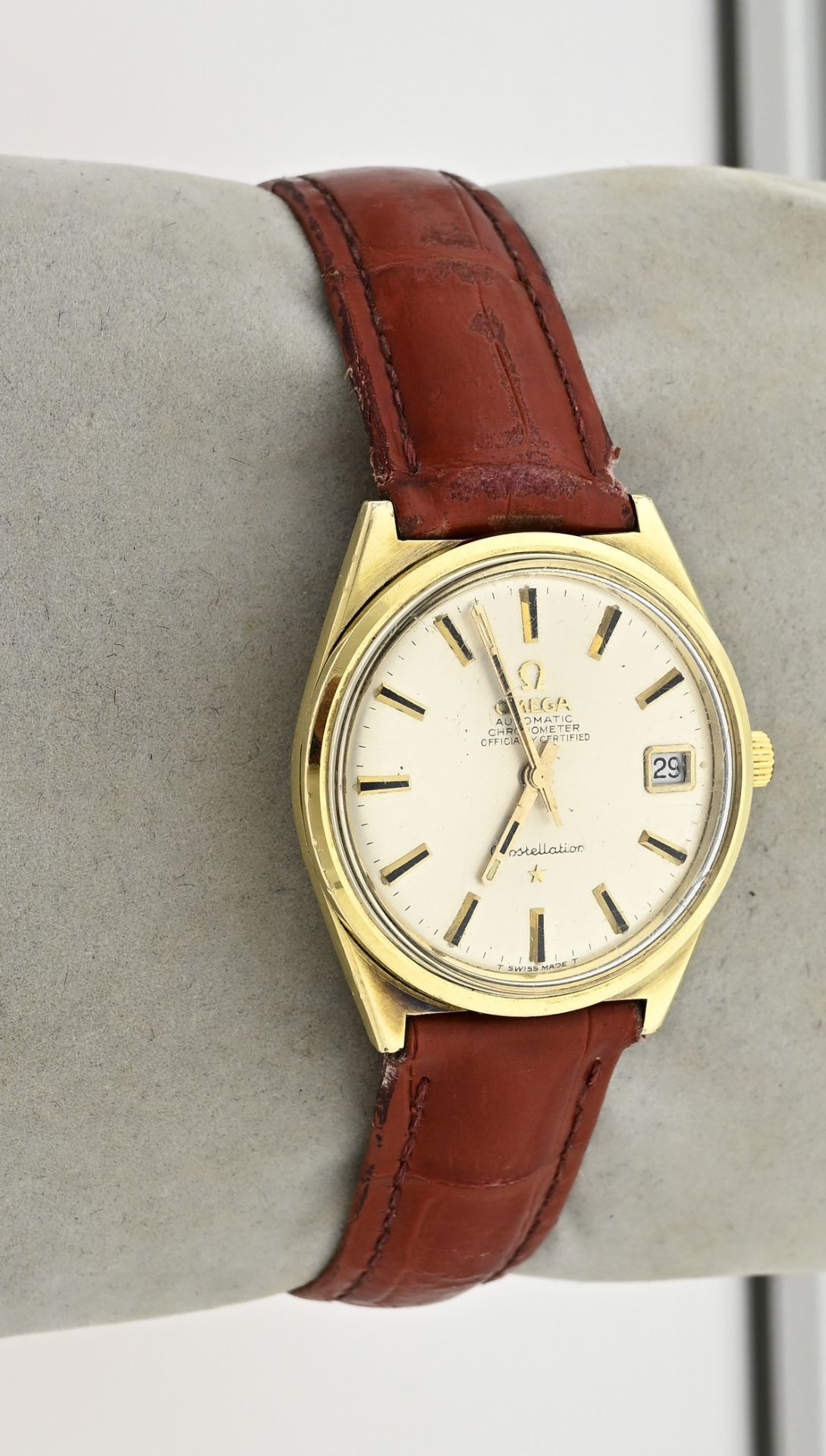 Watch Omega with leather strap