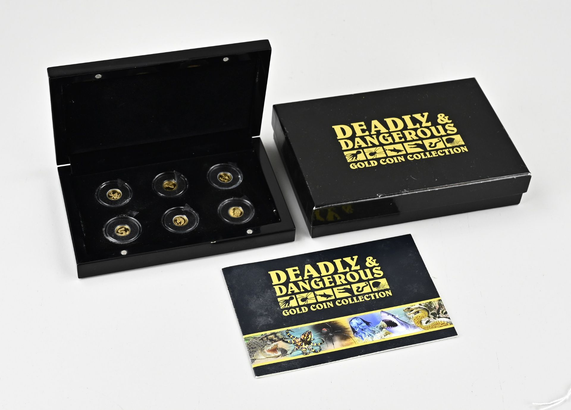 Set of gold coins Deadly & Dangerous