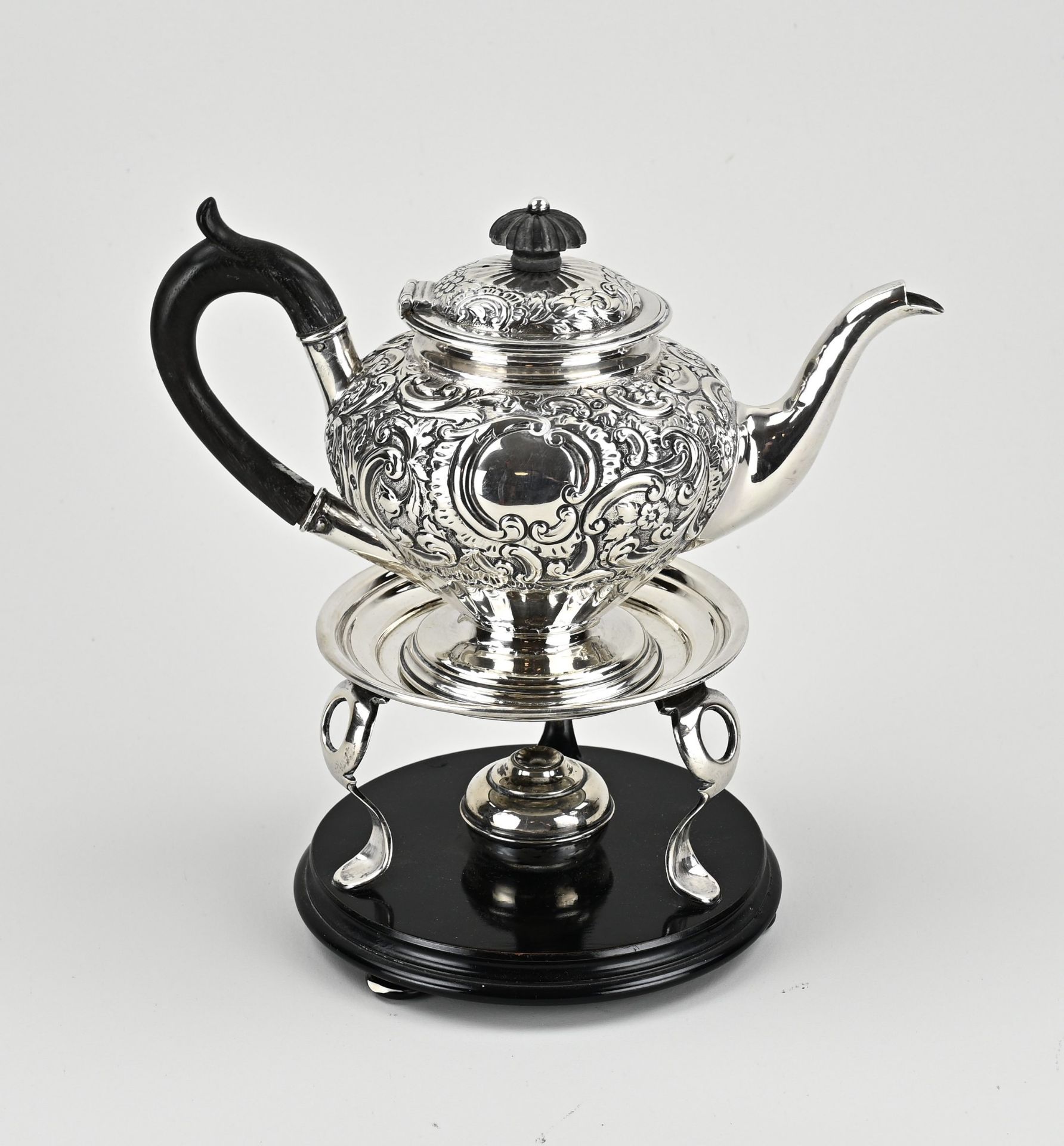 Silver teapot & stove