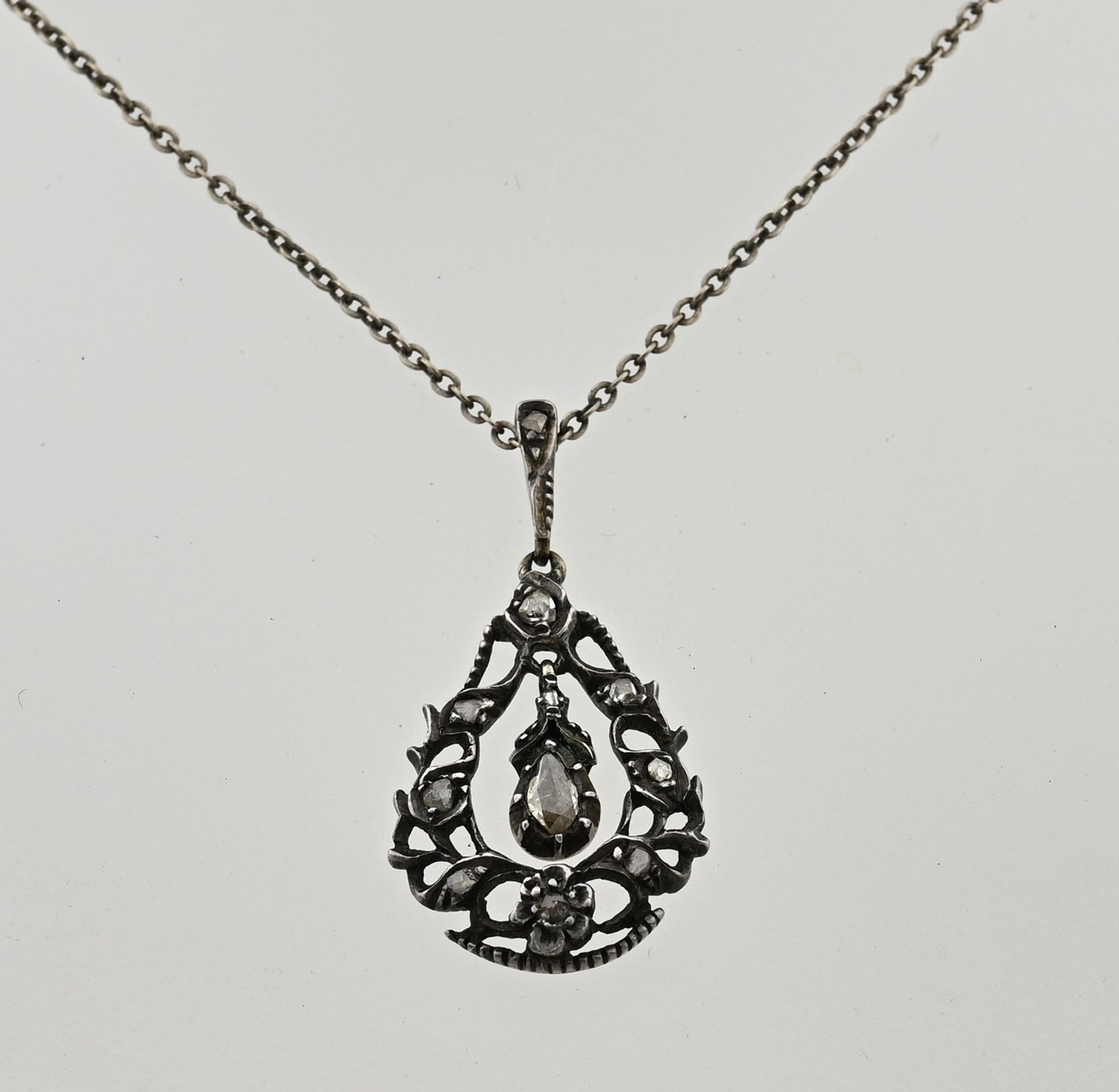 Silver necklace and pendant with old diamond