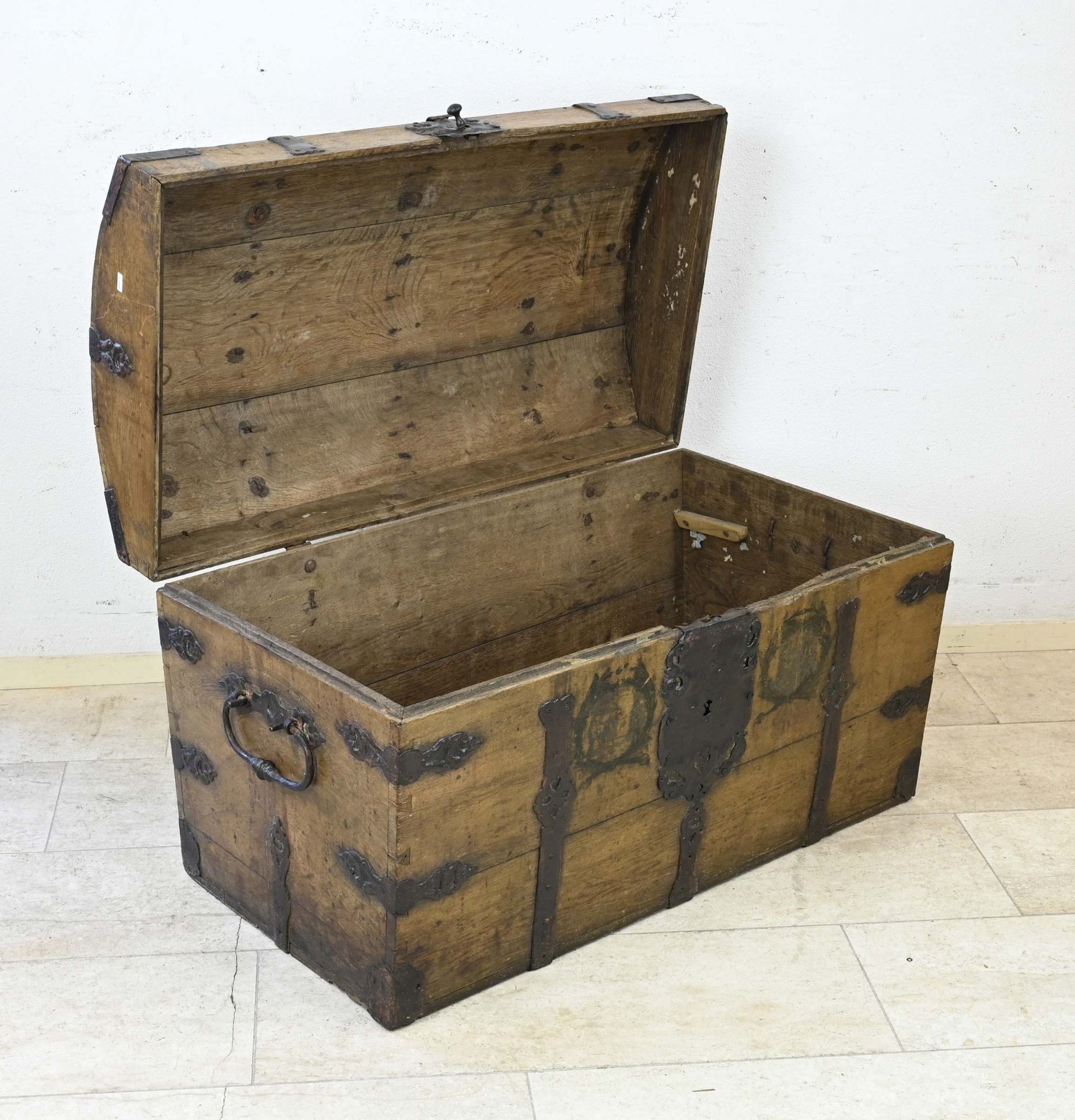 Oak box with fittings - Bild 2 aus 2