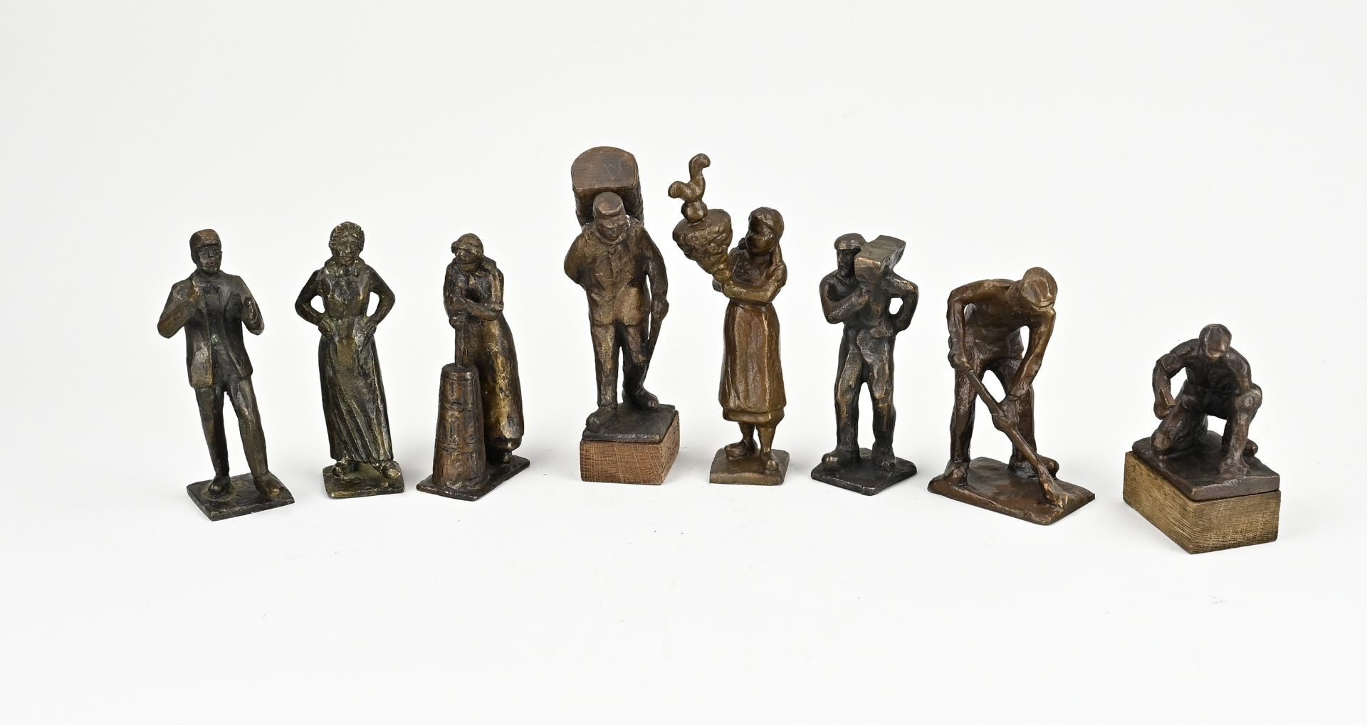 Lot of bronze figures (old crafts) (8x)