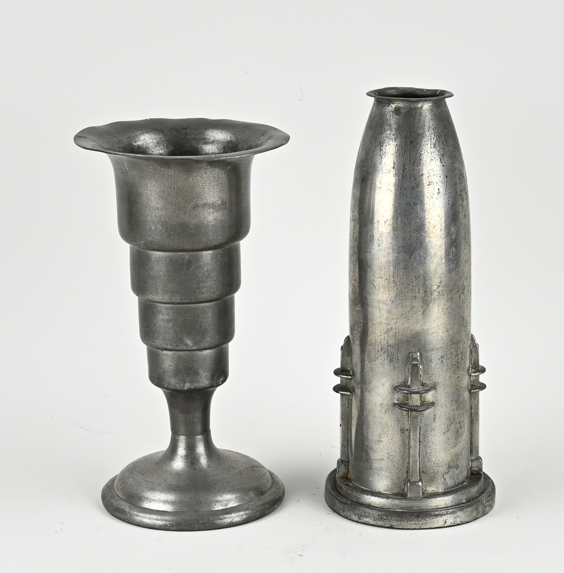 Two volumes of Dutch tin, 1920