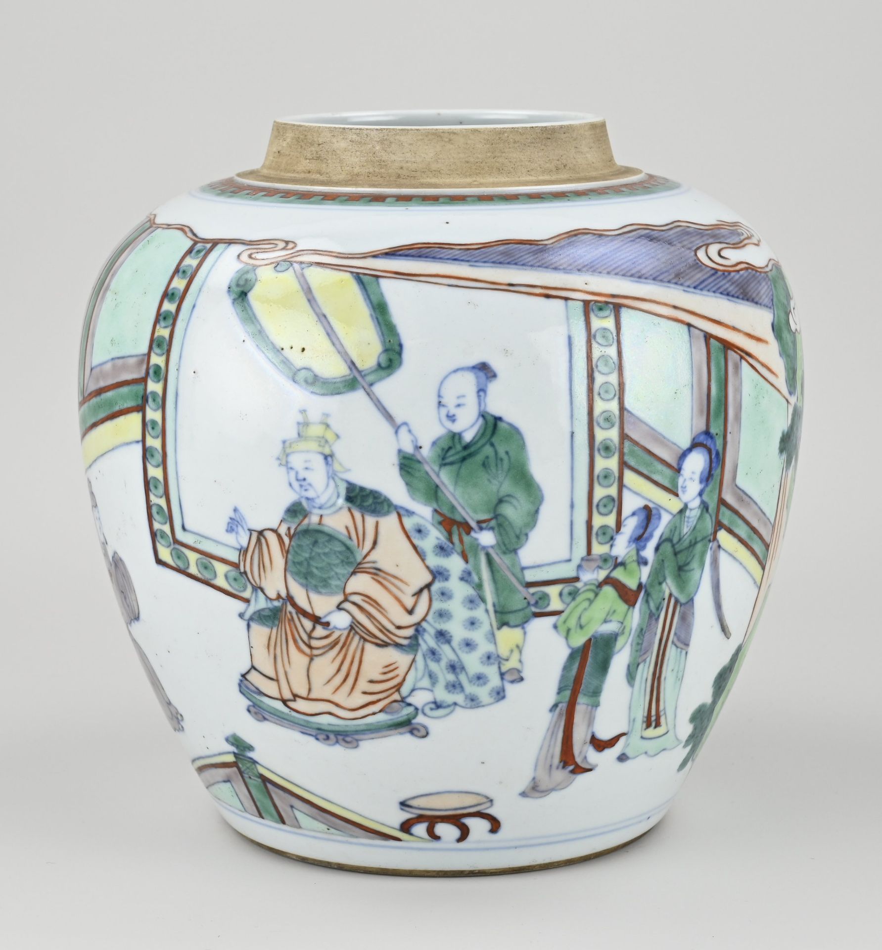 Chinese ball vase, H 23 x Ø 22 cm.