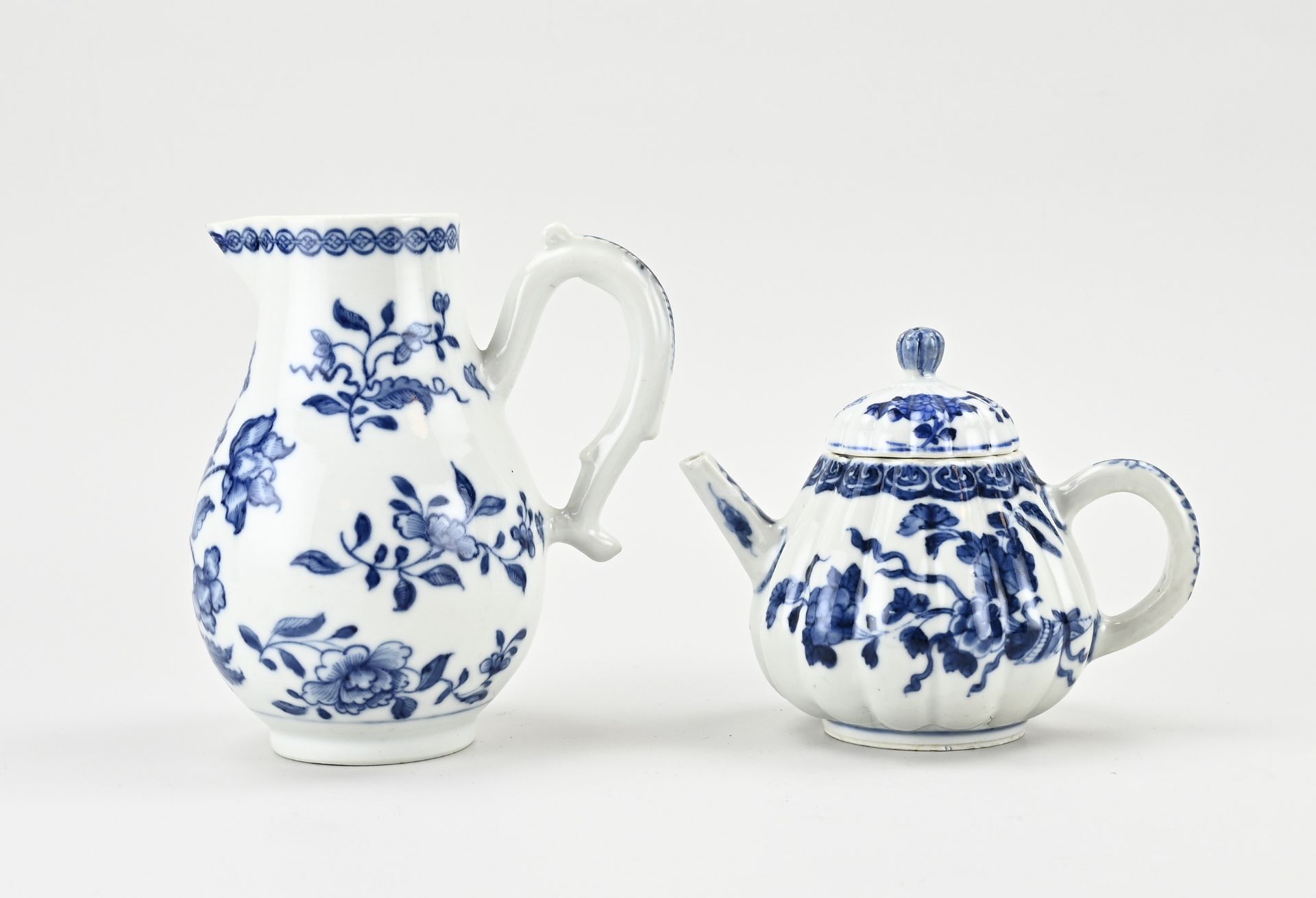 2x Chinese jug, 18th century