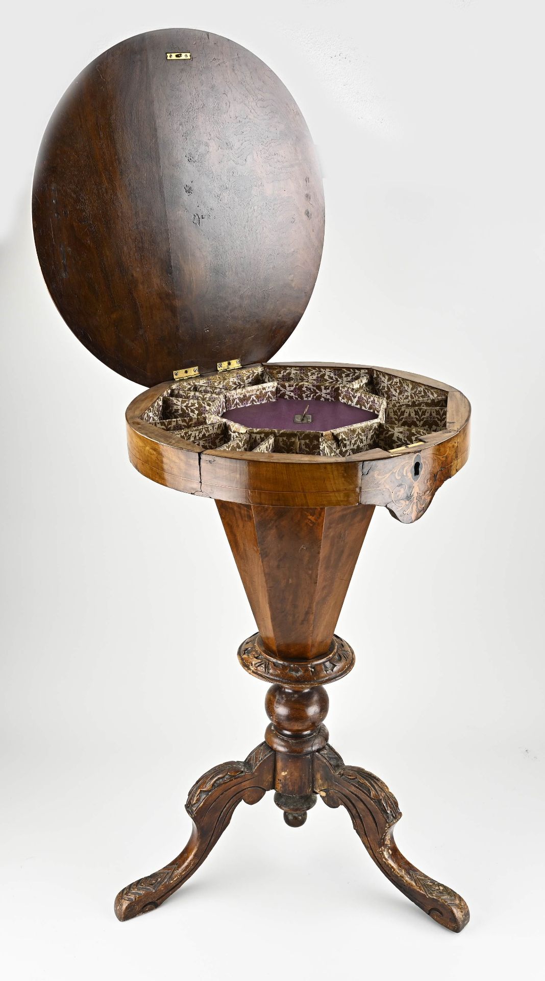 Antique French chess/craft table - Bild 2 aus 2