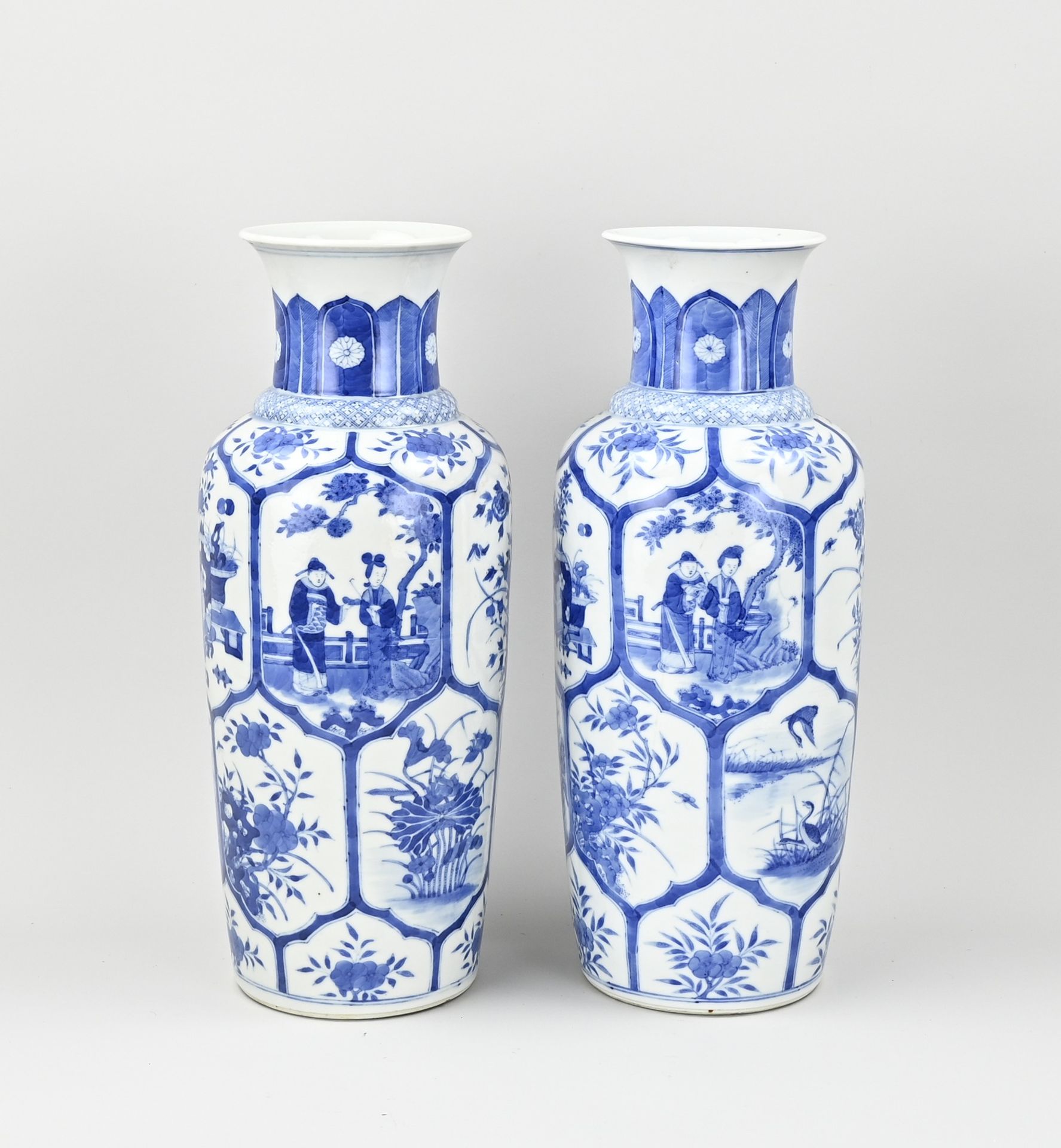 Two Chinese vases, H 36 cm. - Image 2 of 3