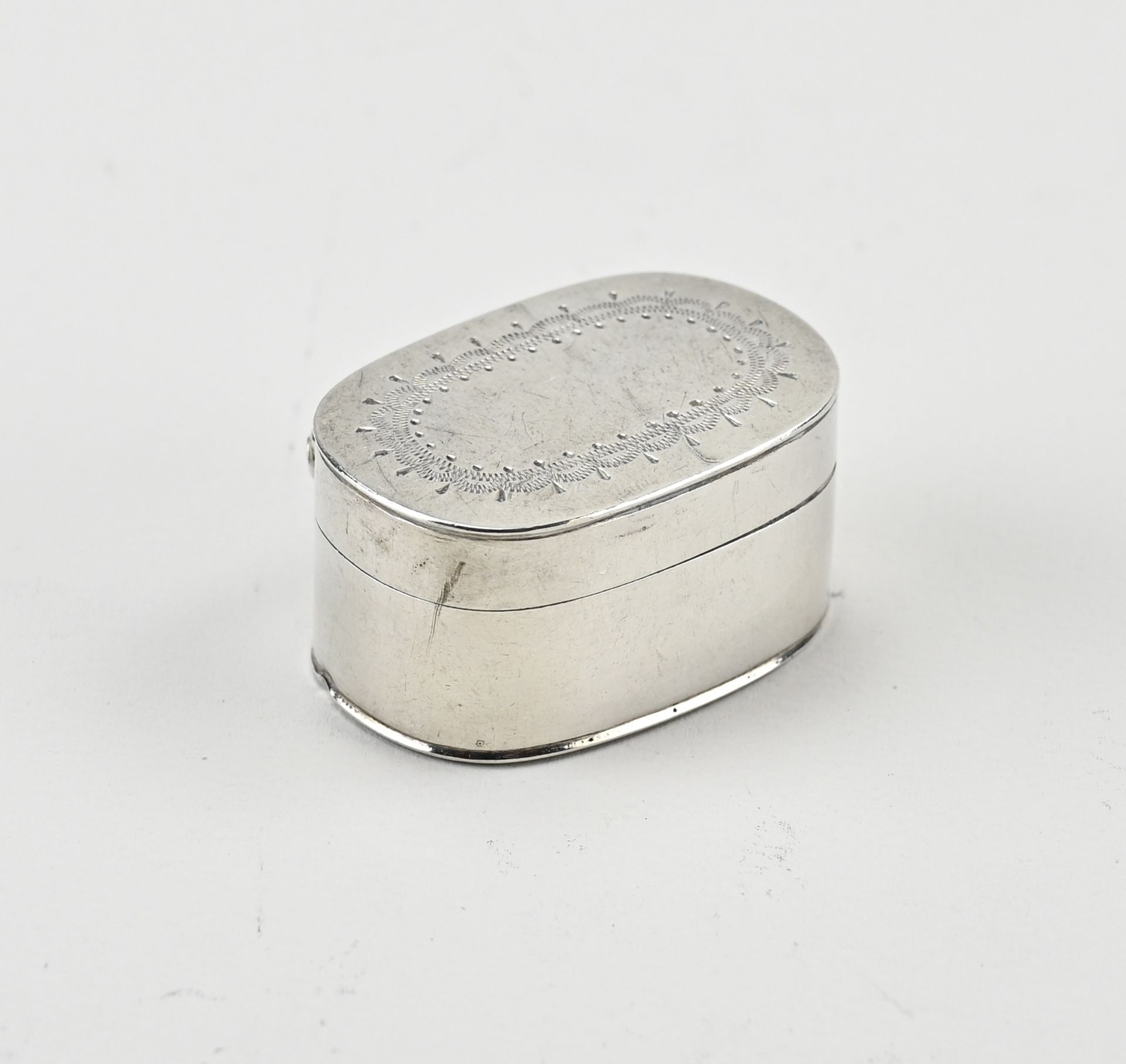 Silver box, oval