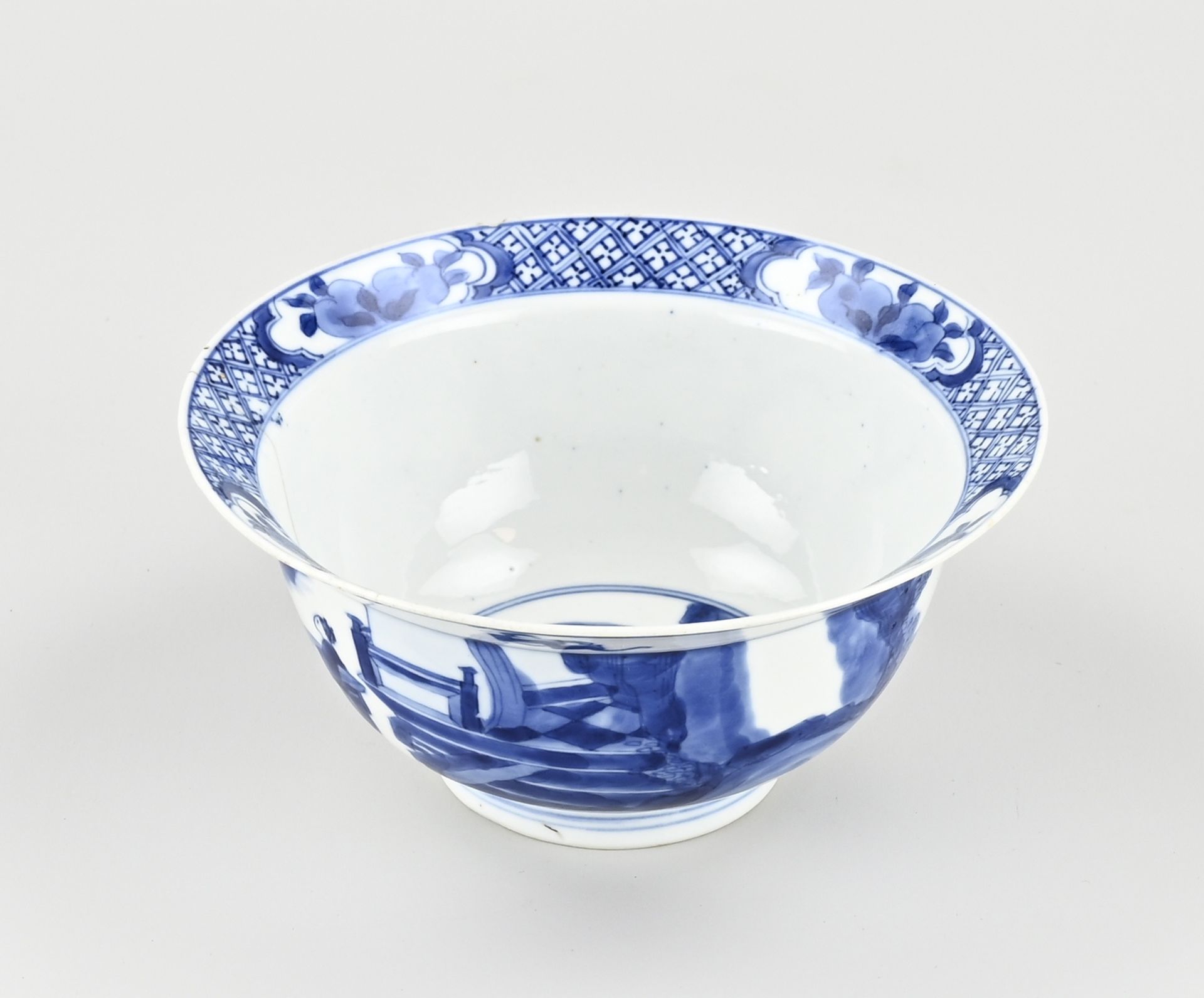 Chinese hooded bowl Ø 16 cm.