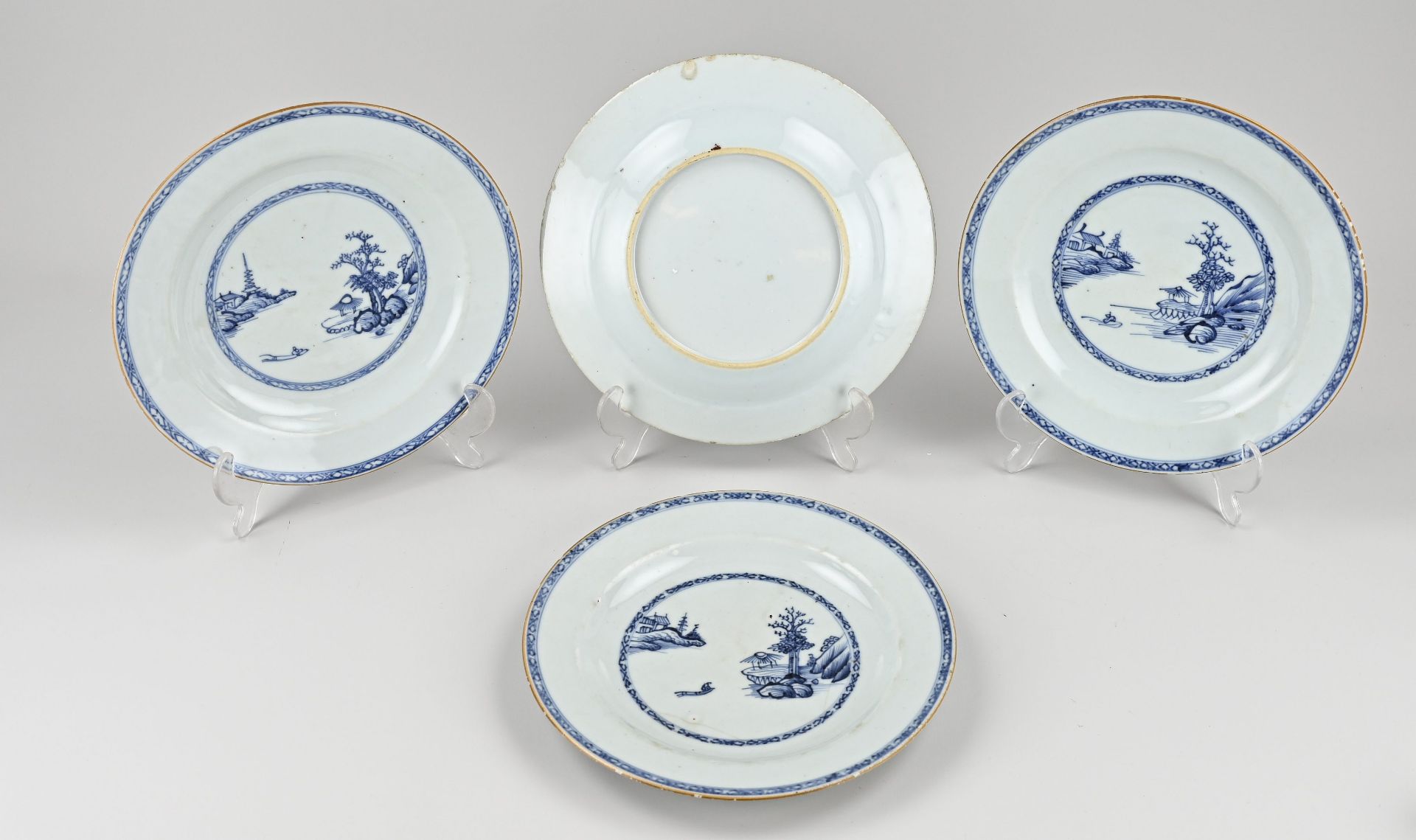 Four 18th century Chinese plates Ø 23.3 cm.