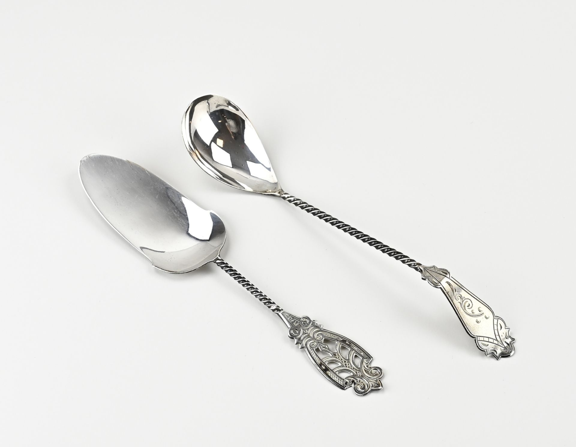 Silver shovel & egg spoon