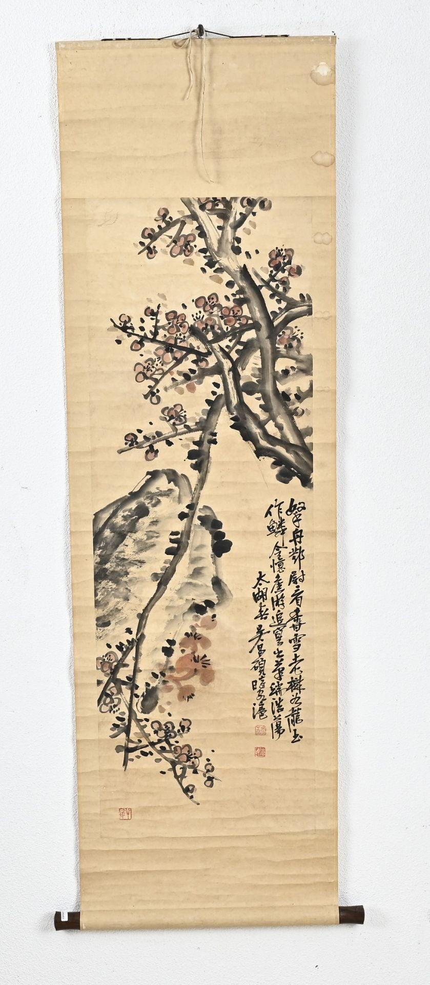 Ancient Chinese scroll painting