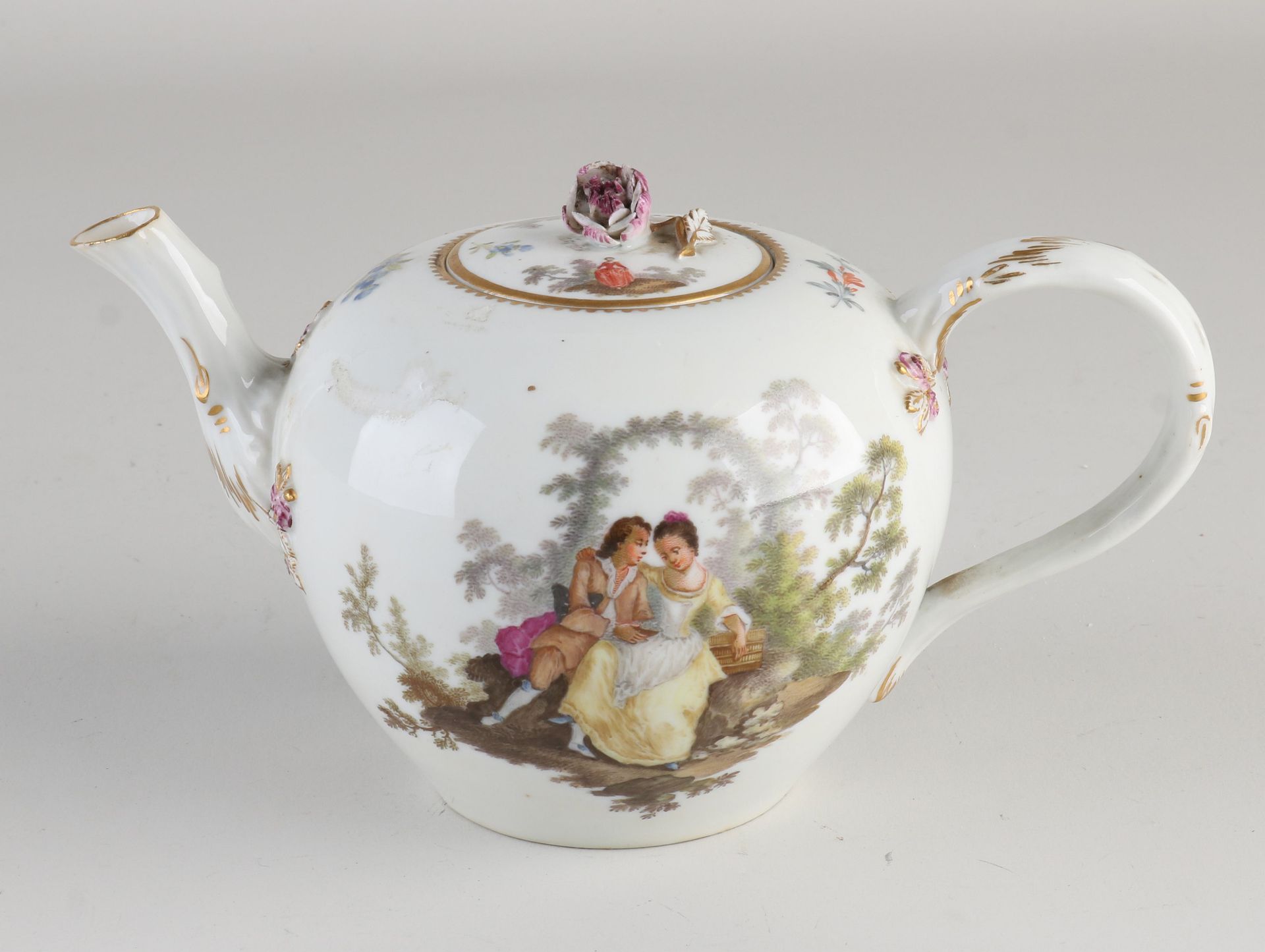 18th century Meissen teapot