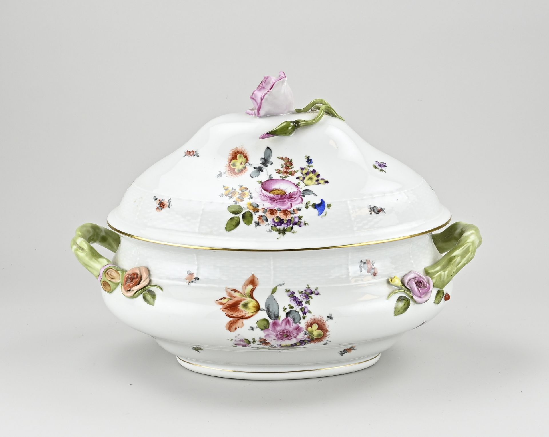 Herend tureen with lid