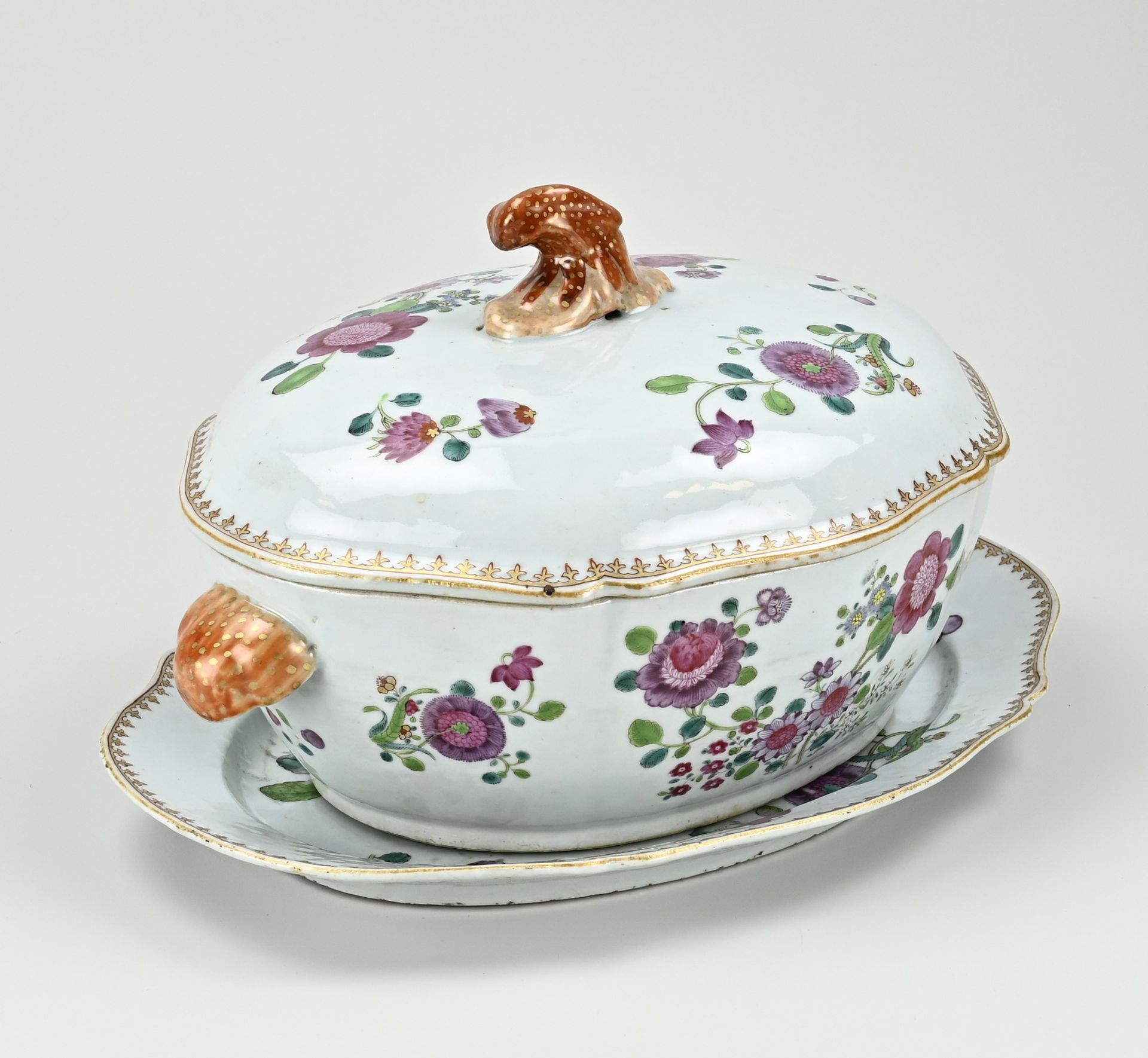 18th century Chinese tureen with lid - Image 2 of 3