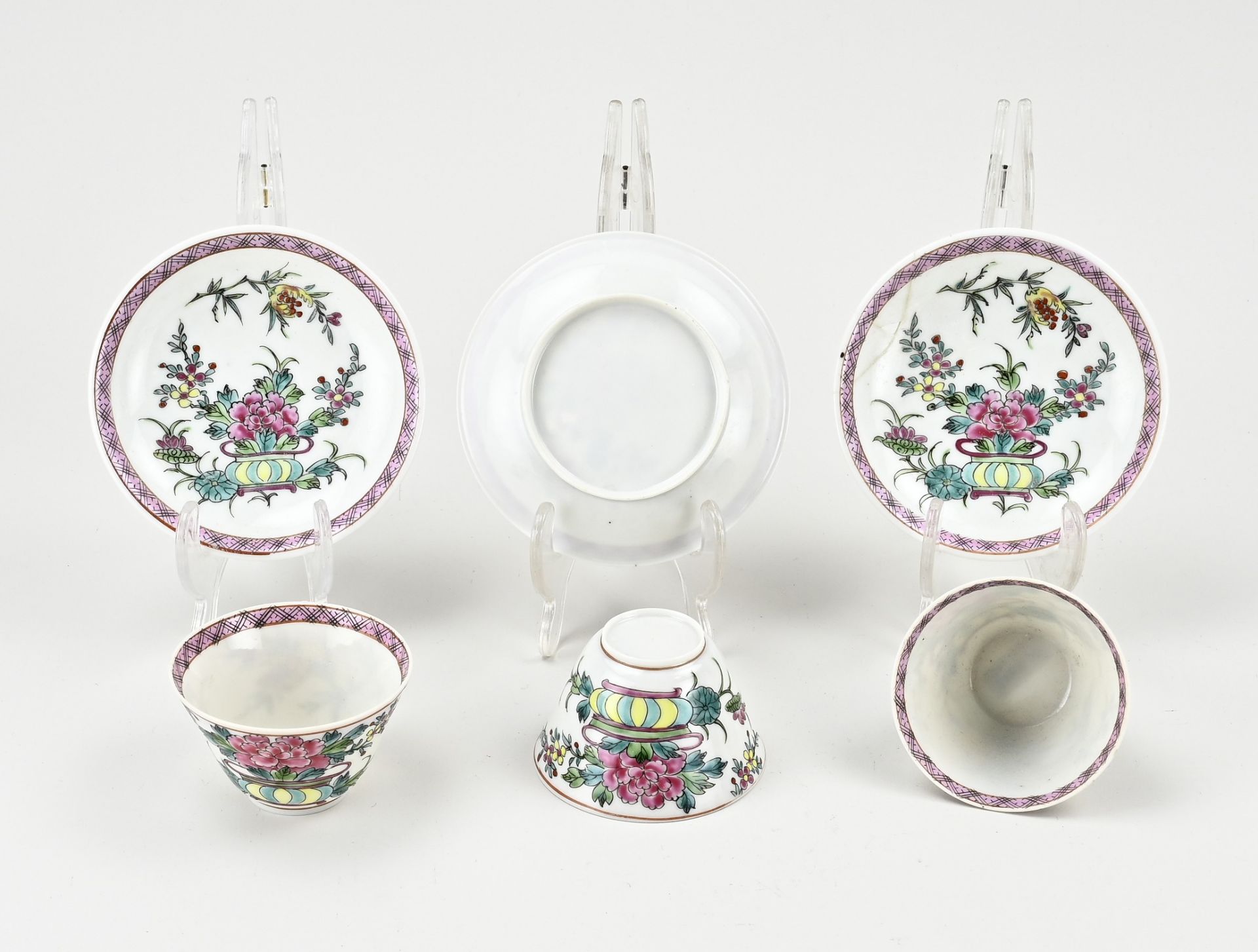 3x Fam Rose cups & saucers