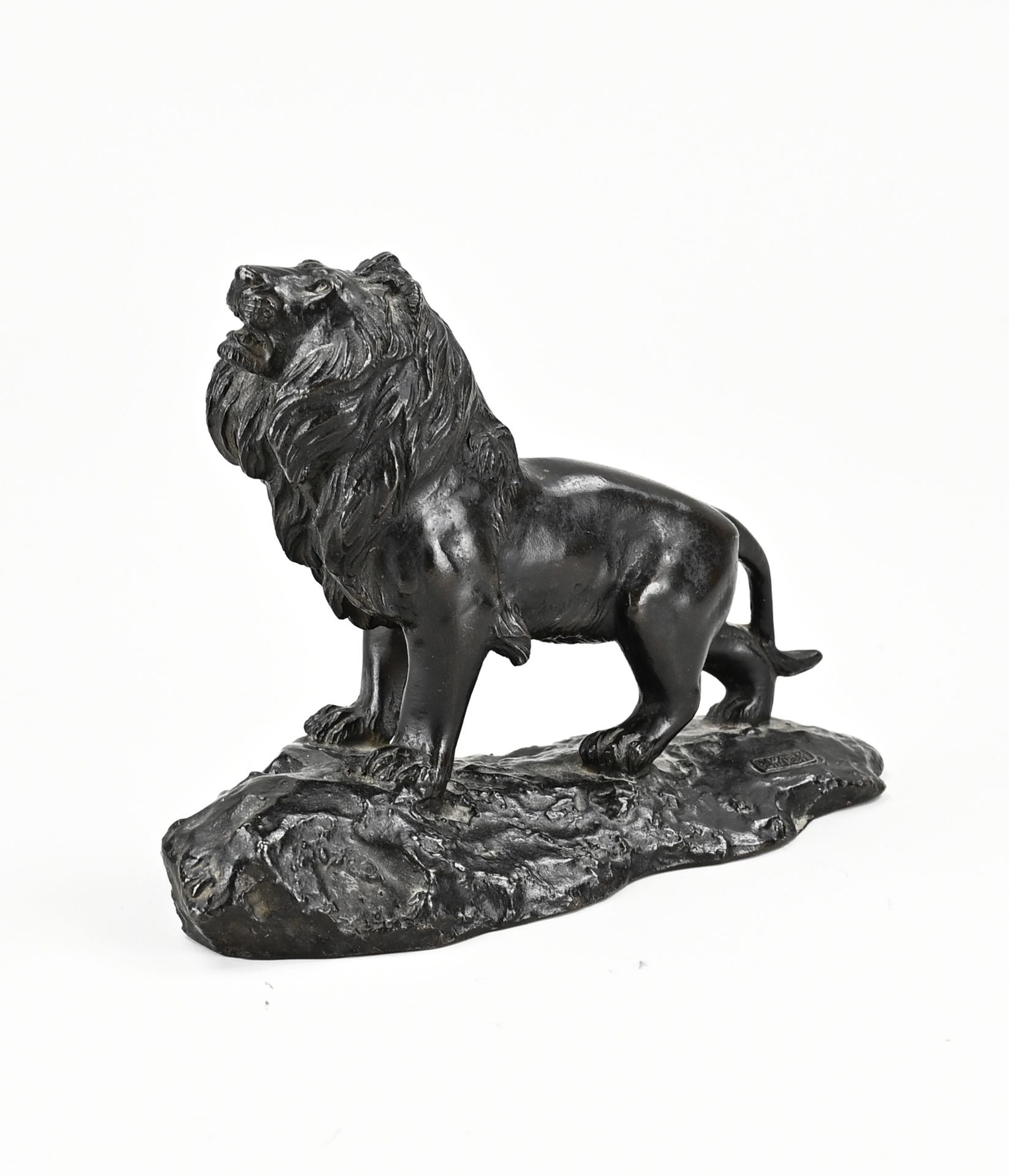 Bronze figure, lion - Image 2 of 2