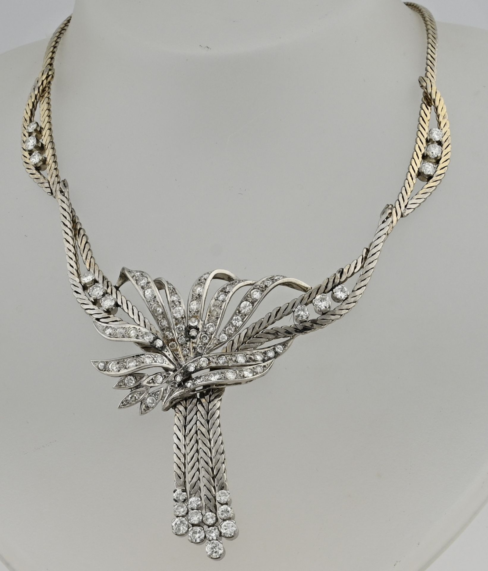 White gold necklace