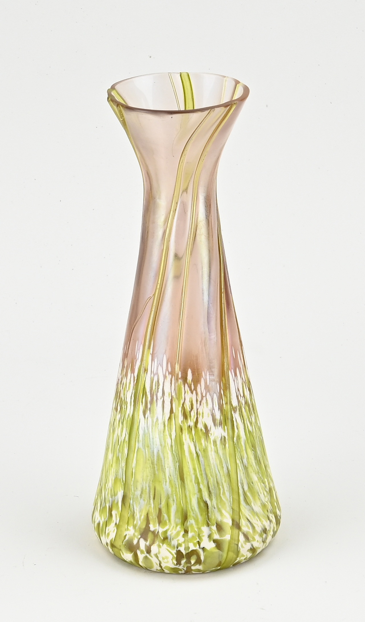 Iridescent vase, H 22 xm.