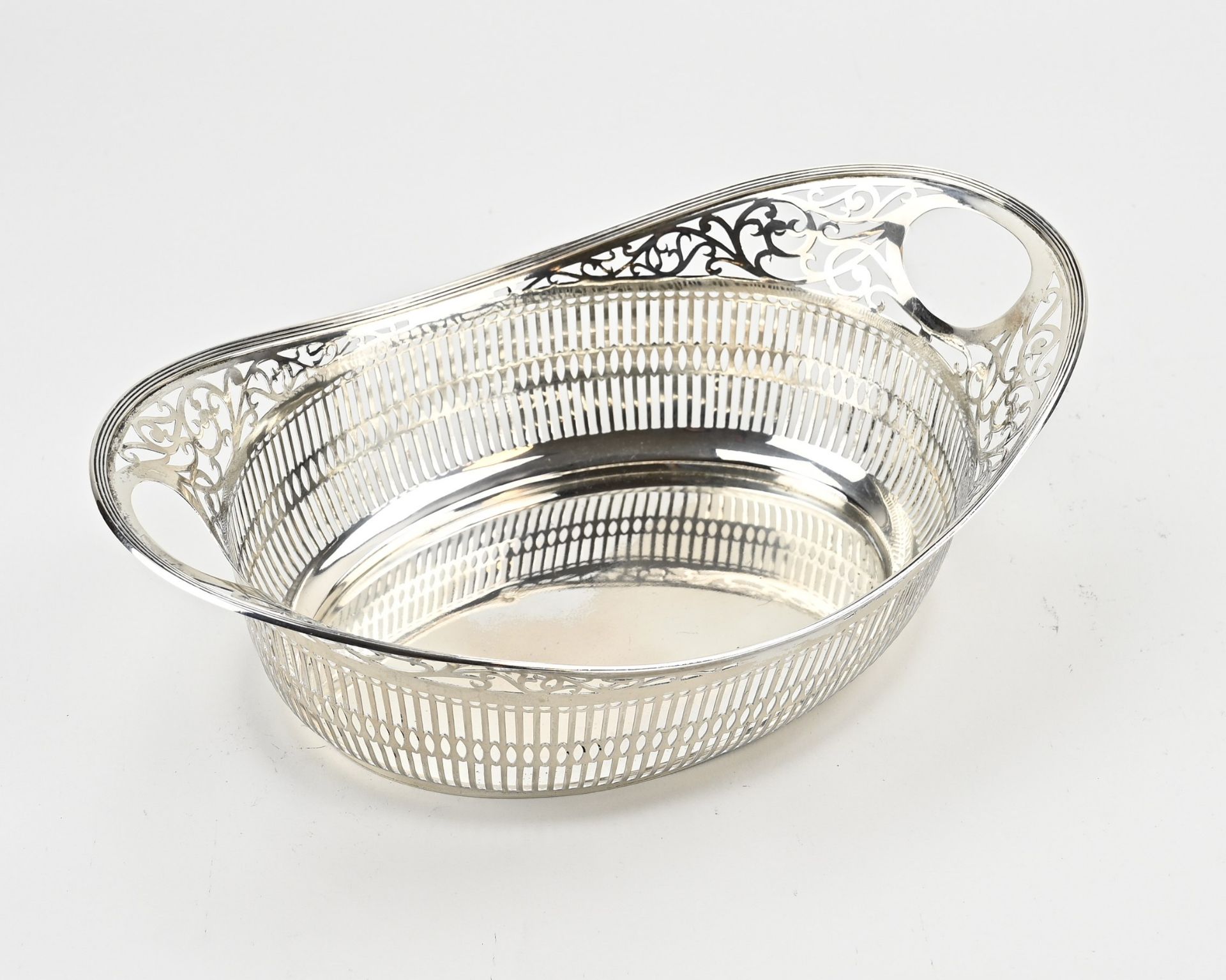 Silver bread basket