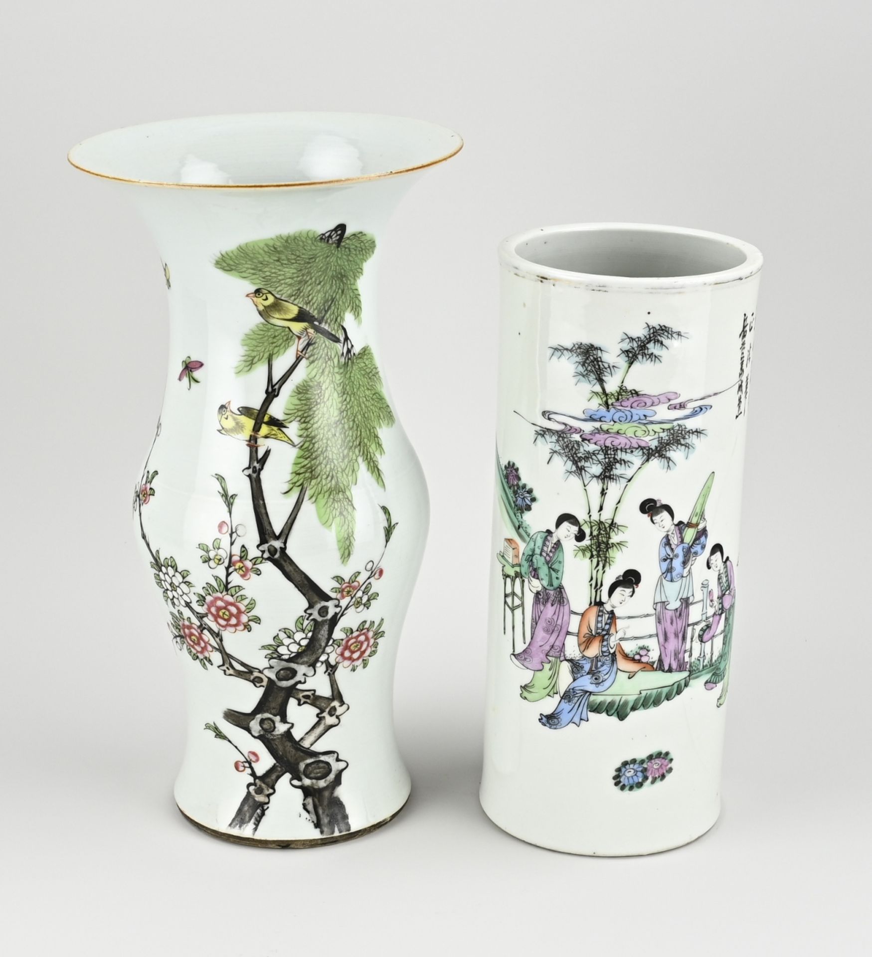 Two Chinese vases, H 28 - 33 cm.