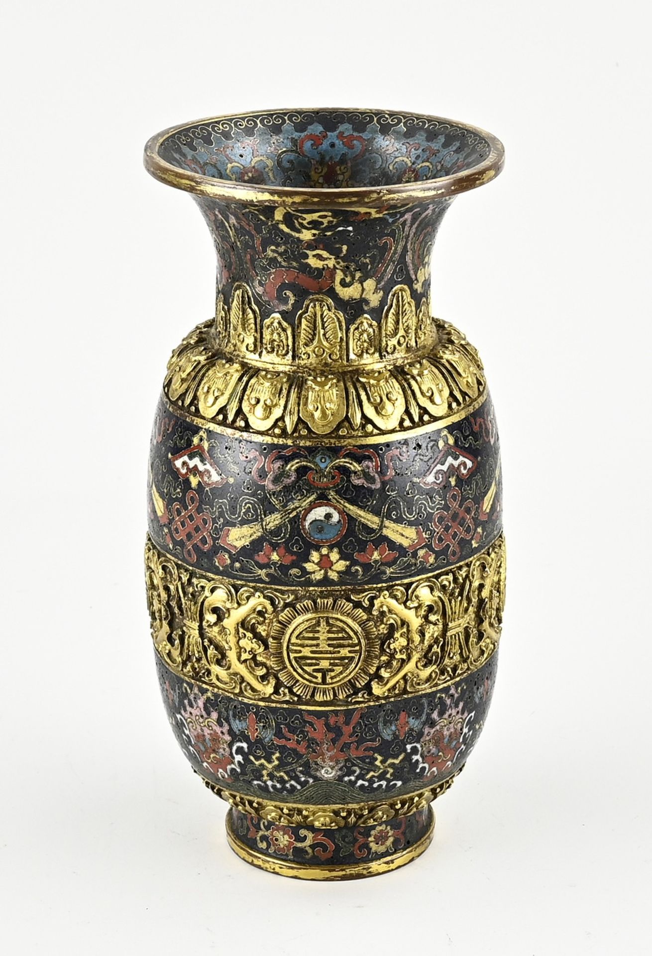 Chinese bronze vase, H 20 cm.